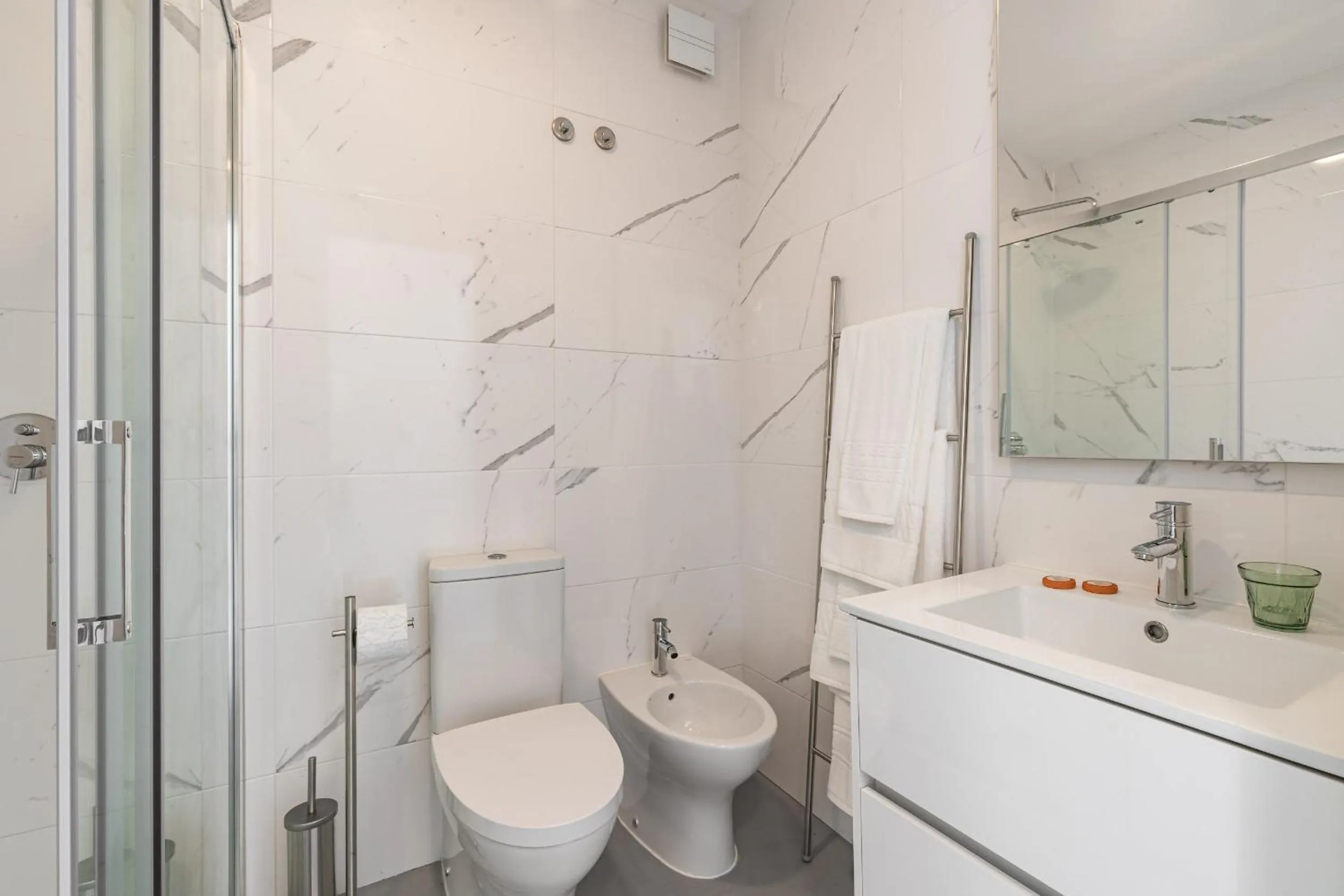 Bathroom in Succeed Campo Pequeno Apartments