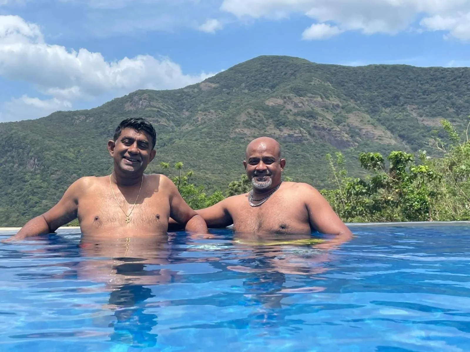 Swimming pool in CRYSTAL RIVERSTON DECK