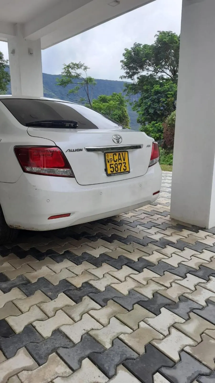 Parking in CRYSTAL RIVERSTON DECK