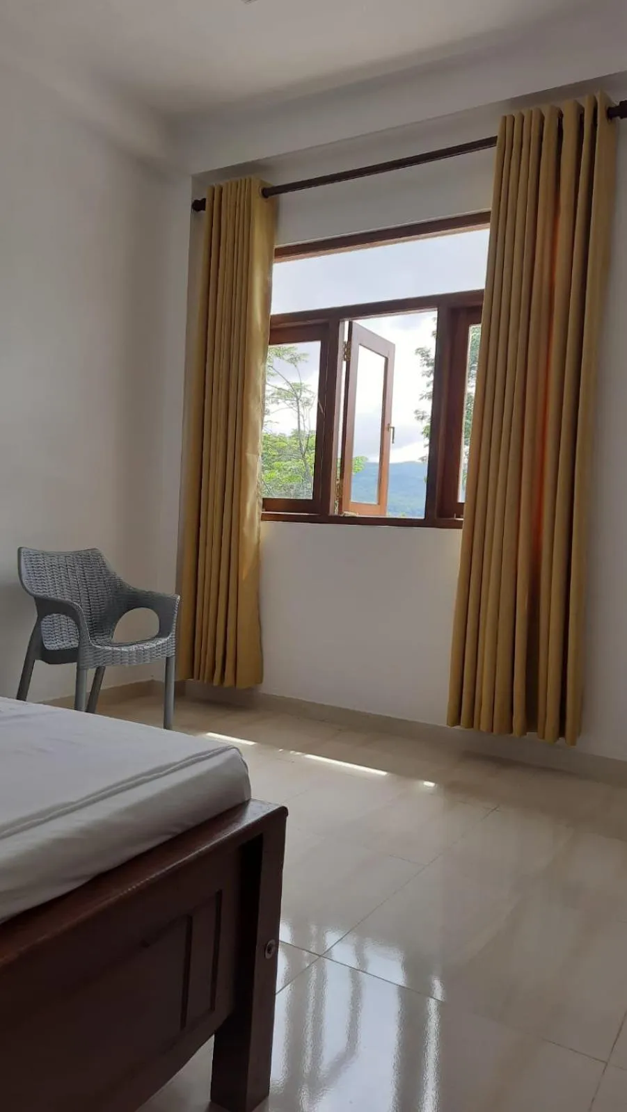 Mountain view in CRYSTAL RIVERSTON DECK