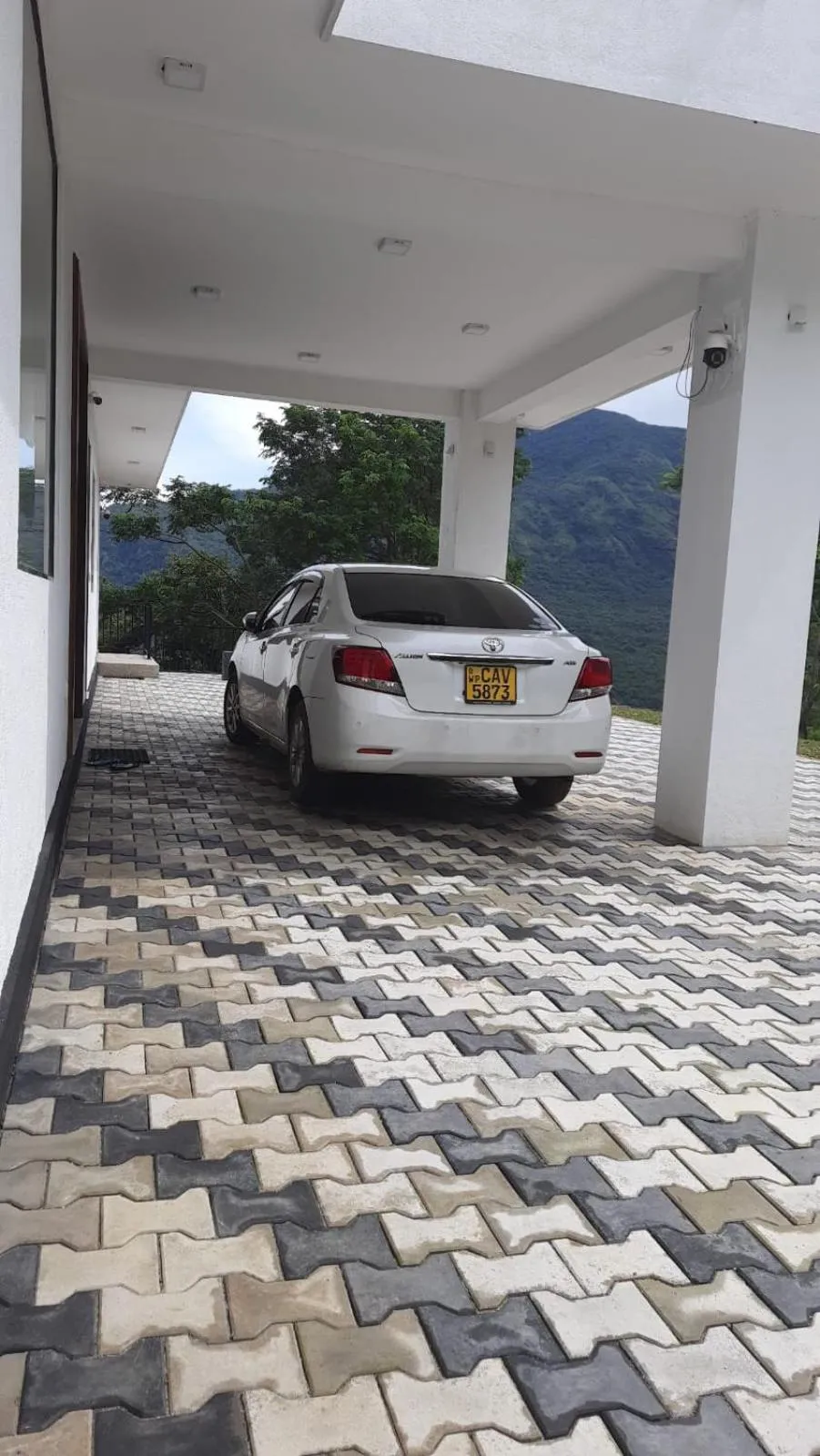 Parking in CRYSTAL RIVERSTON DECK