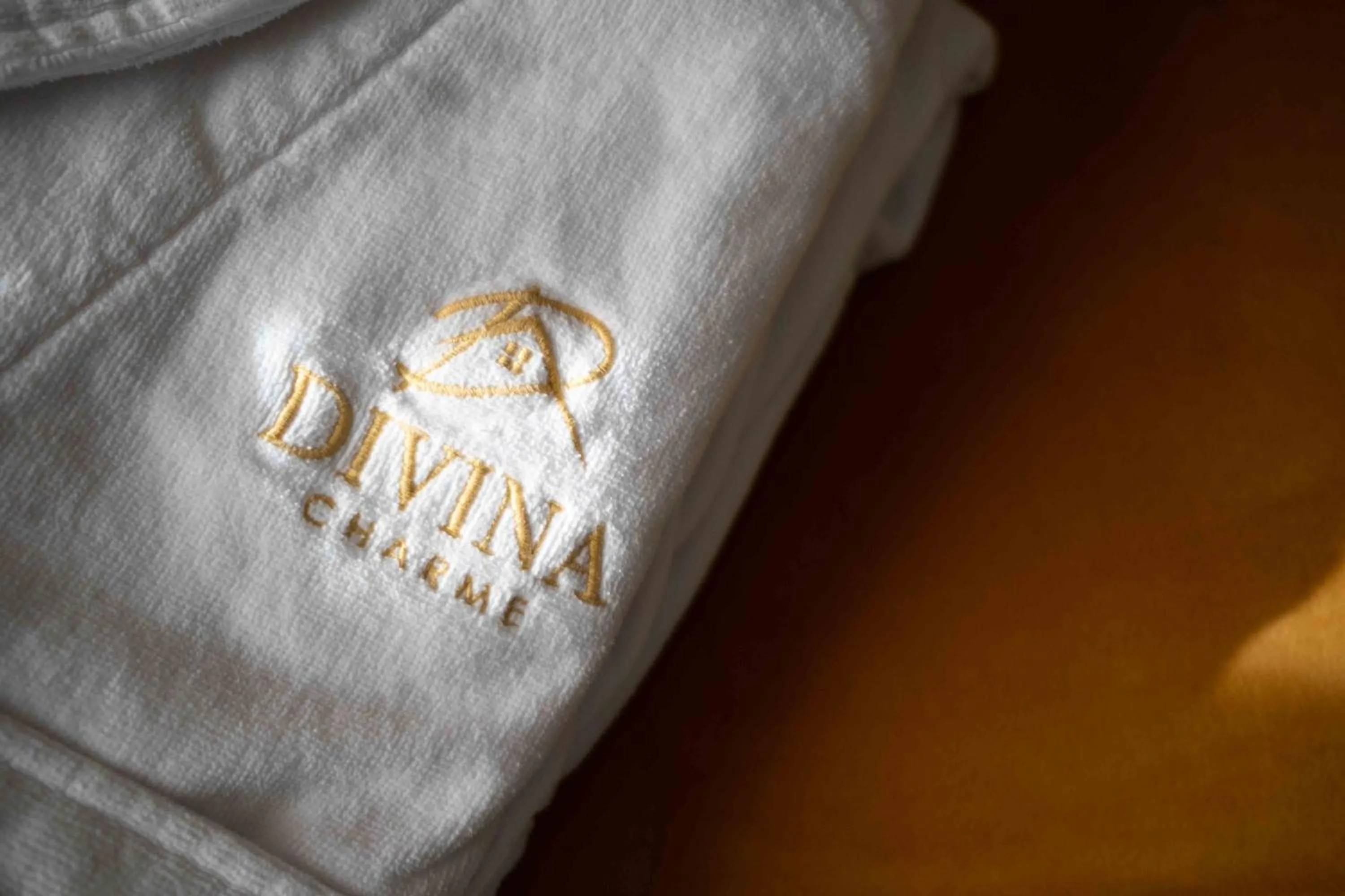 Property logo or sign, Bed in Divina Charme