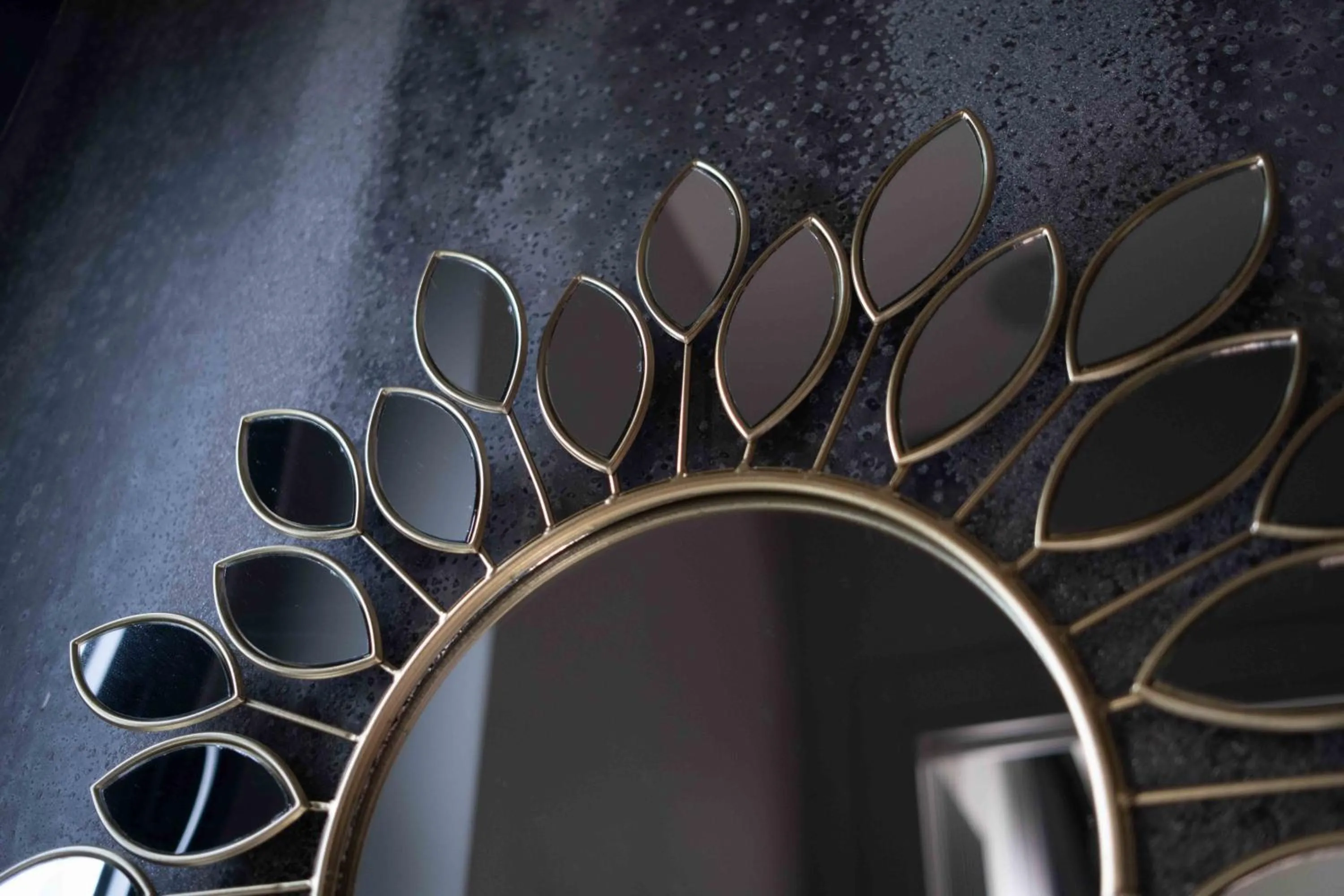 Decorative detail in Divina Charme