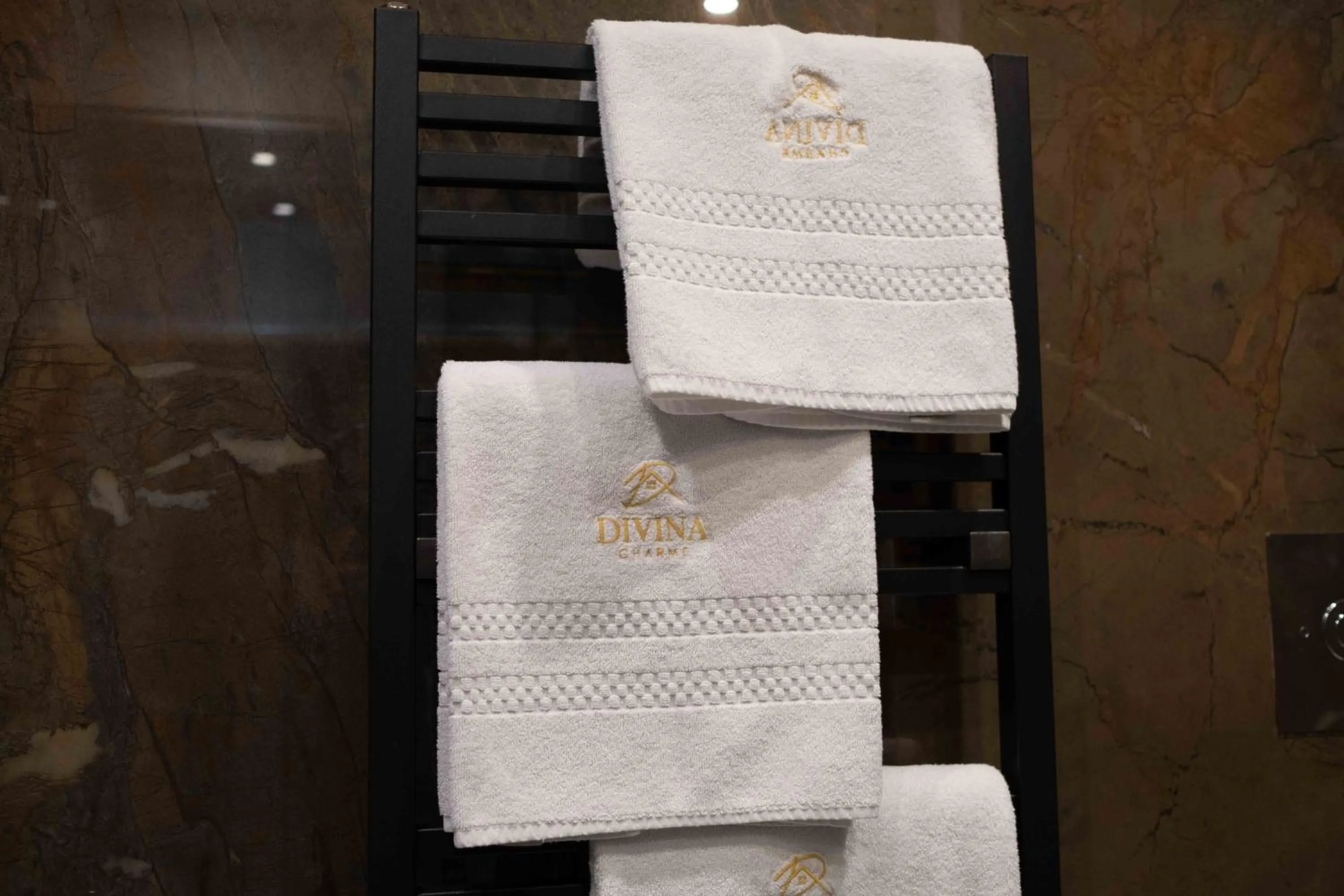 towels in Divina Charme