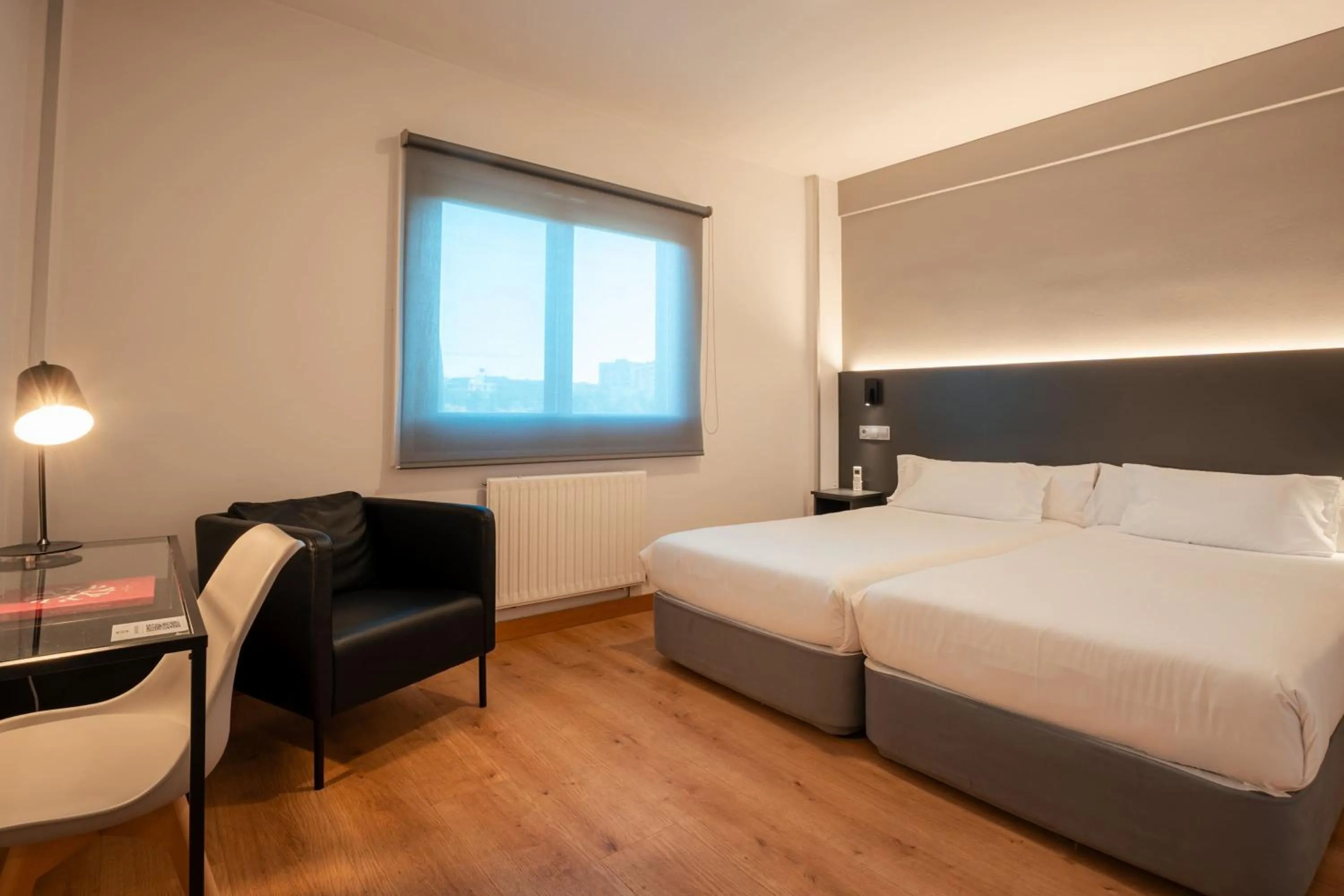 Bedroom, Bed in Sancho Ramirez