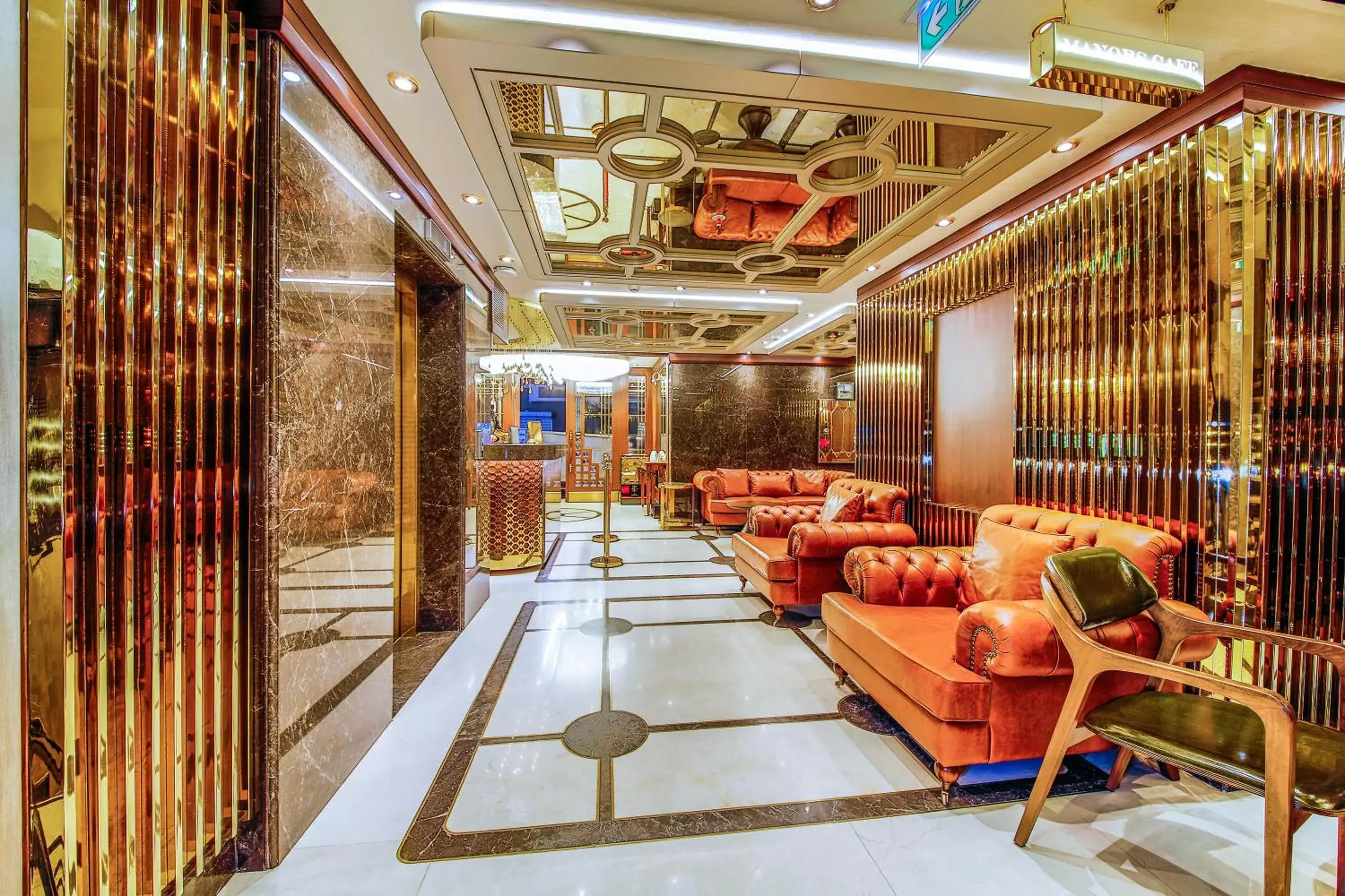 Lobby or reception in MANORS HOTEL Lobby or reception in MANORS HOTEL