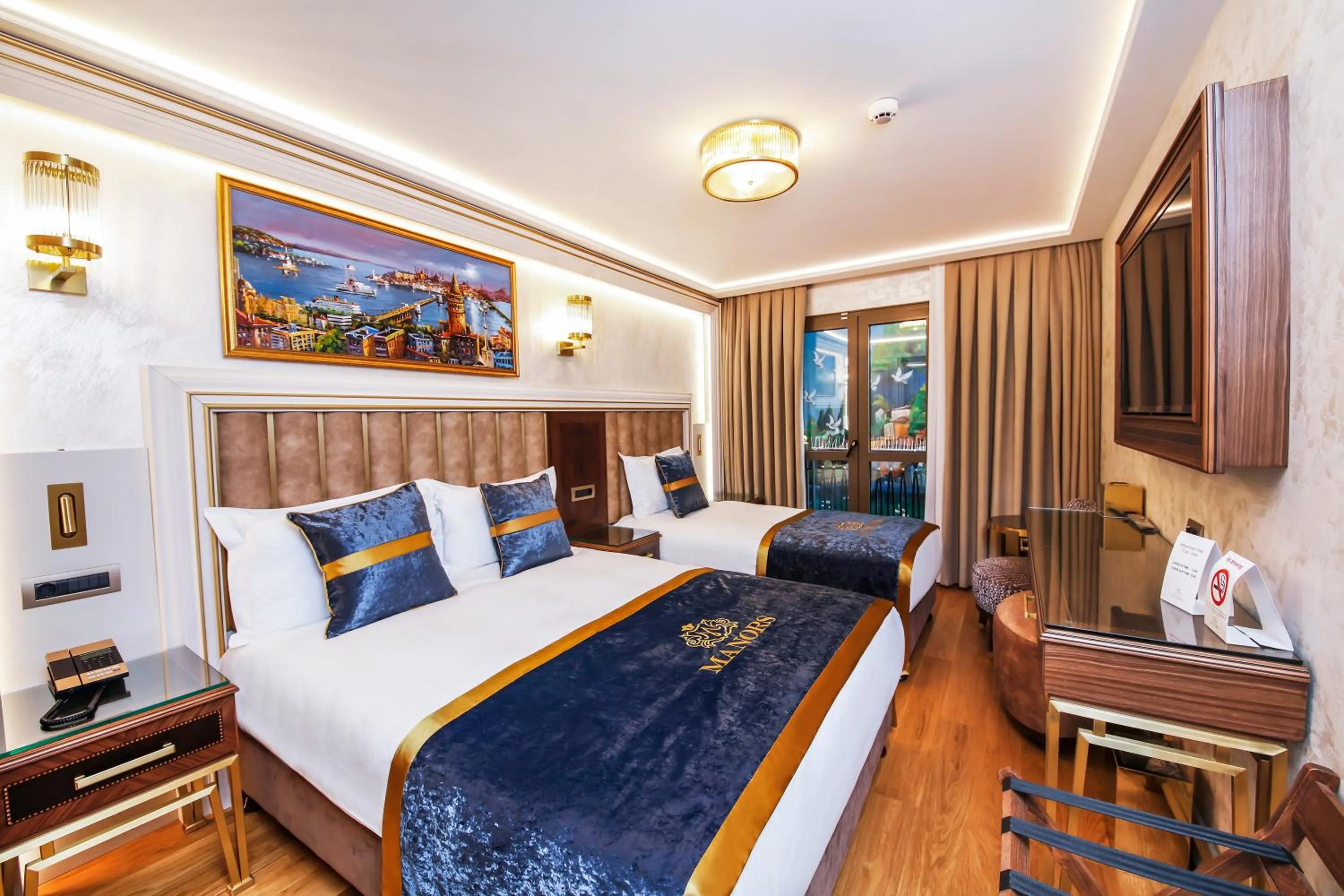 Photo of the whole room, Bed in MANORS HOTEL