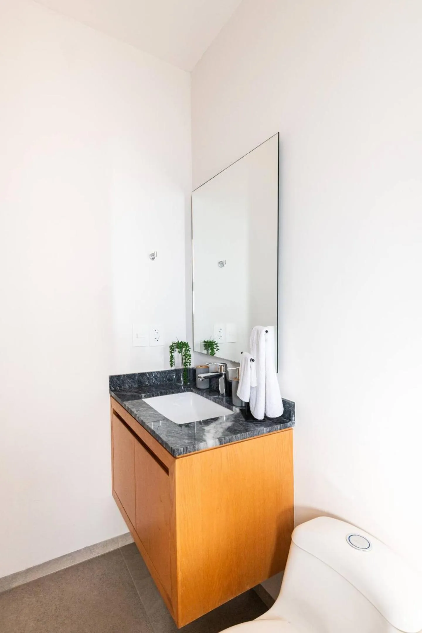 Bathroom in 105 Downtown