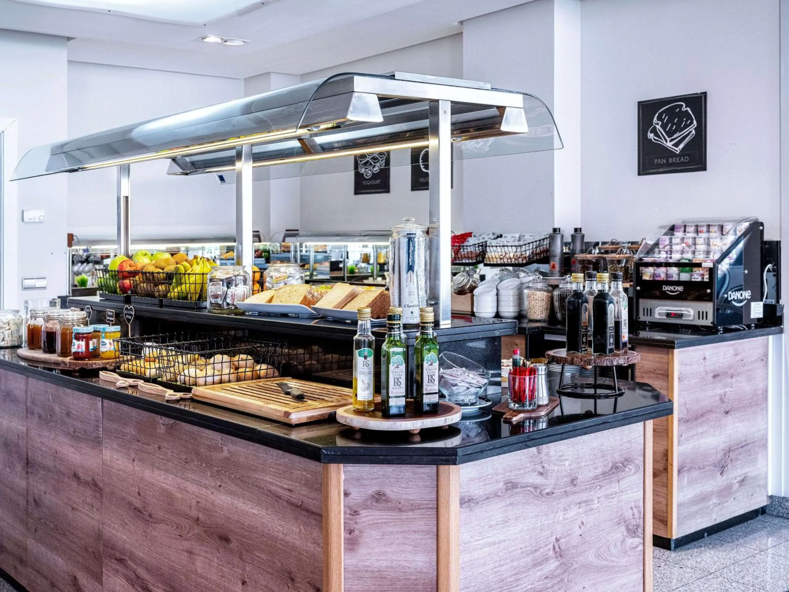 Restaurant/places to eat in Hotel Zentral León