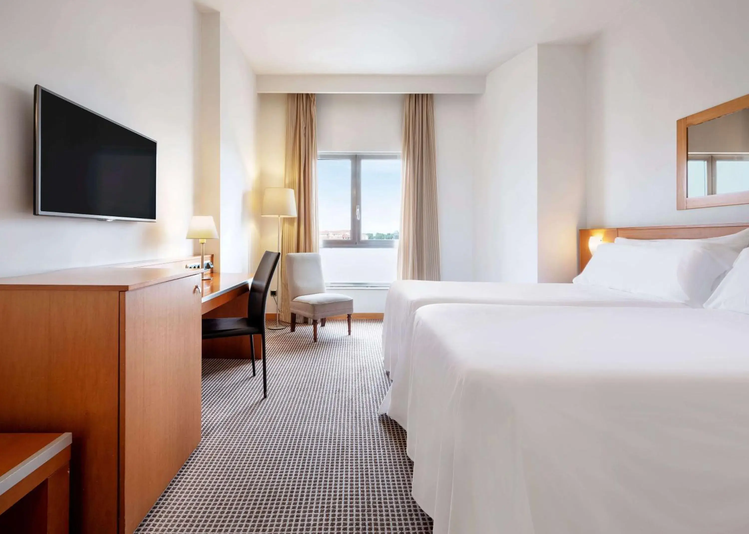 Bedroom, Bed in Hotel Zentral León Bedroom, Bed in Hotel Zentral León