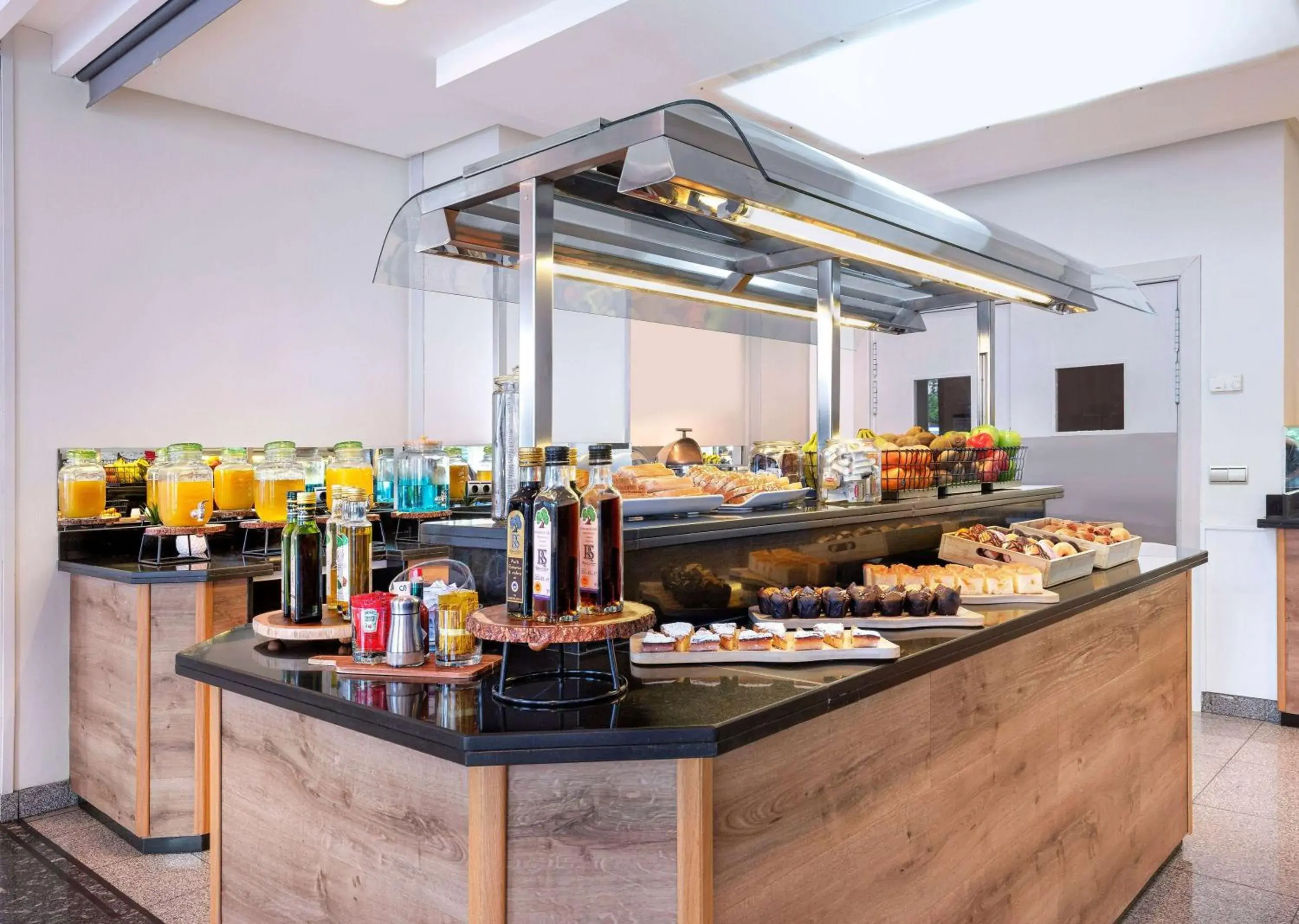 Restaurant/places to eat in Hotel Zentral León Restaurant/places to eat in Hotel Zentral León