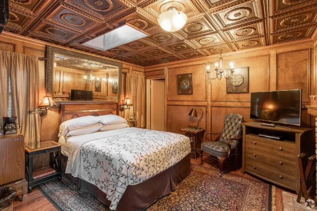 Deluxe Double or Twin Room in Idyllwild Inn Deluxe Double or Twin Room in Idyllwild Inn