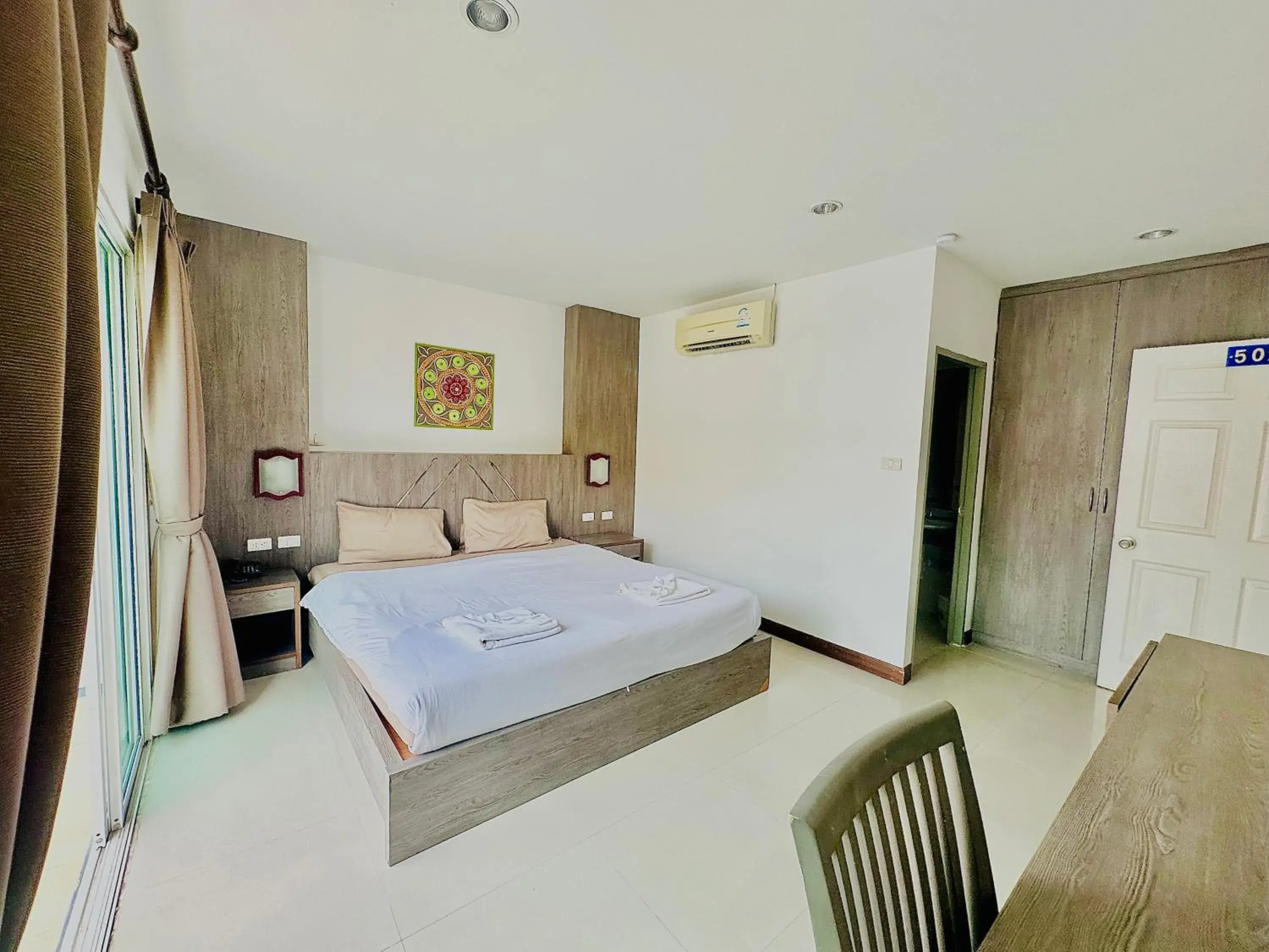 Bed in Cocoon Patong Hotel Bed in Cocoon Patong Hotel