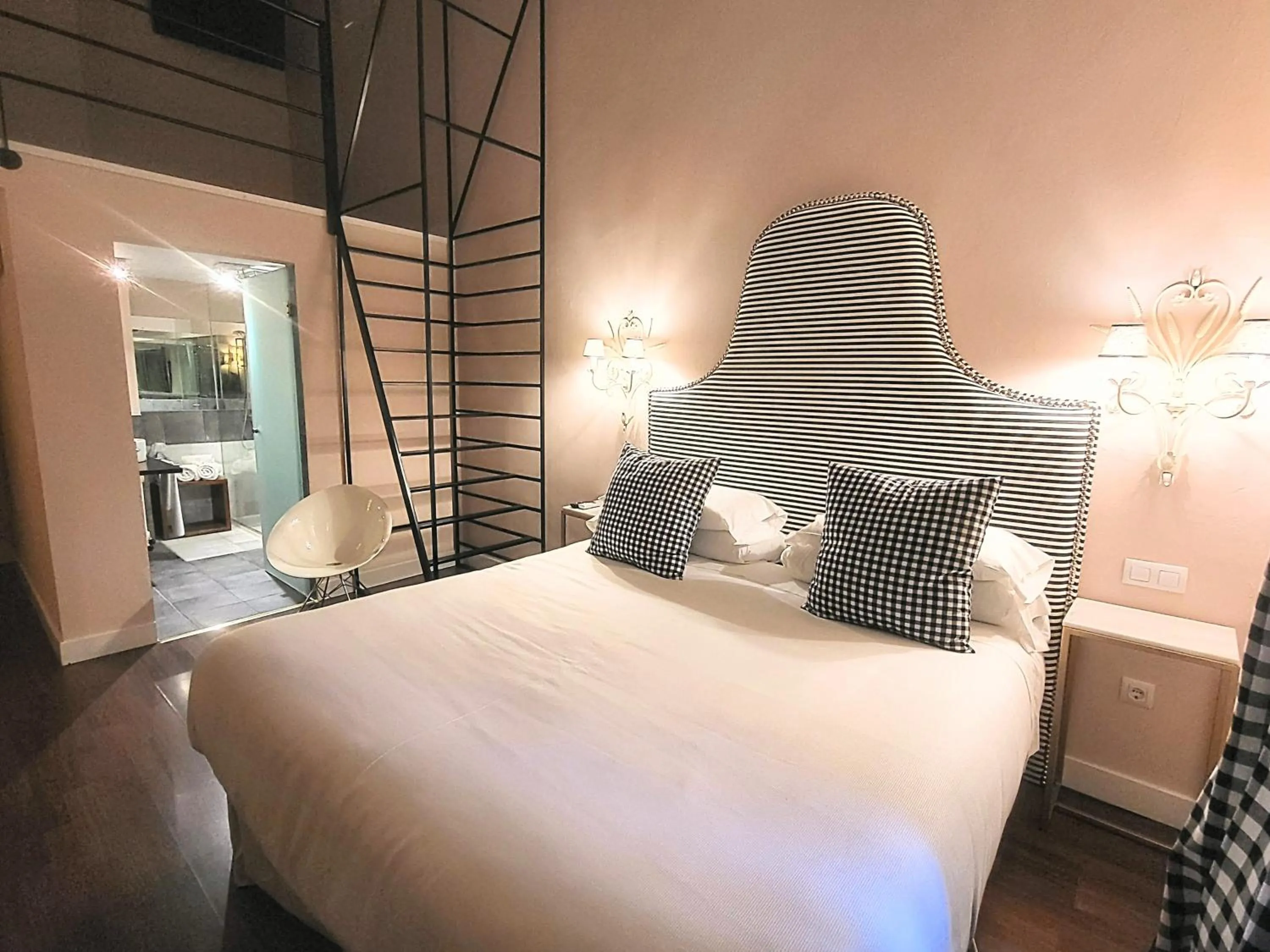 Bed in Hotel Carmen Boutique