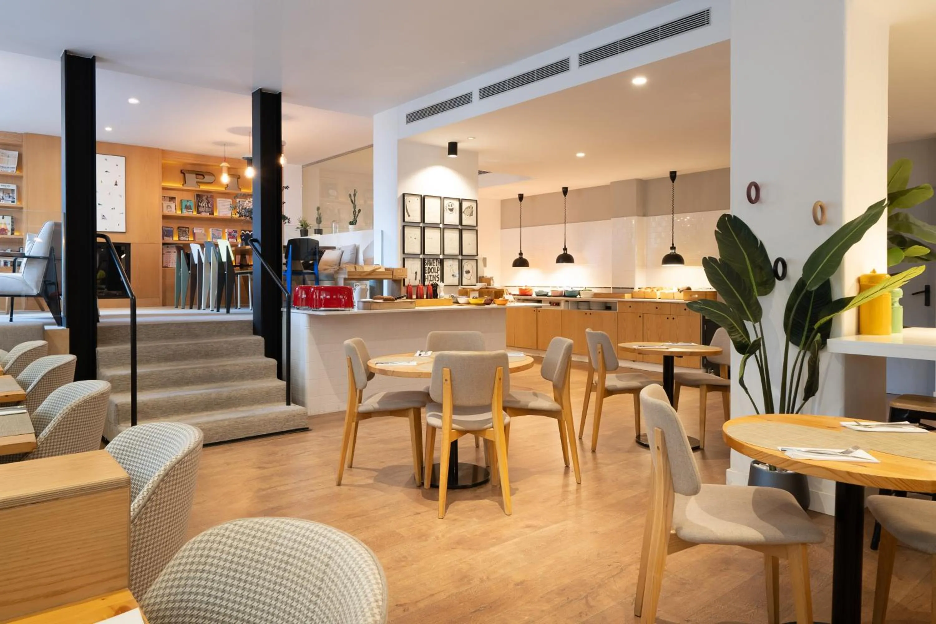 Restaurant/places to eat in INNSiDE by Meliá Palma Center