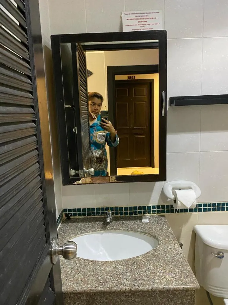 Bathroom in Lavender Patong Hotel