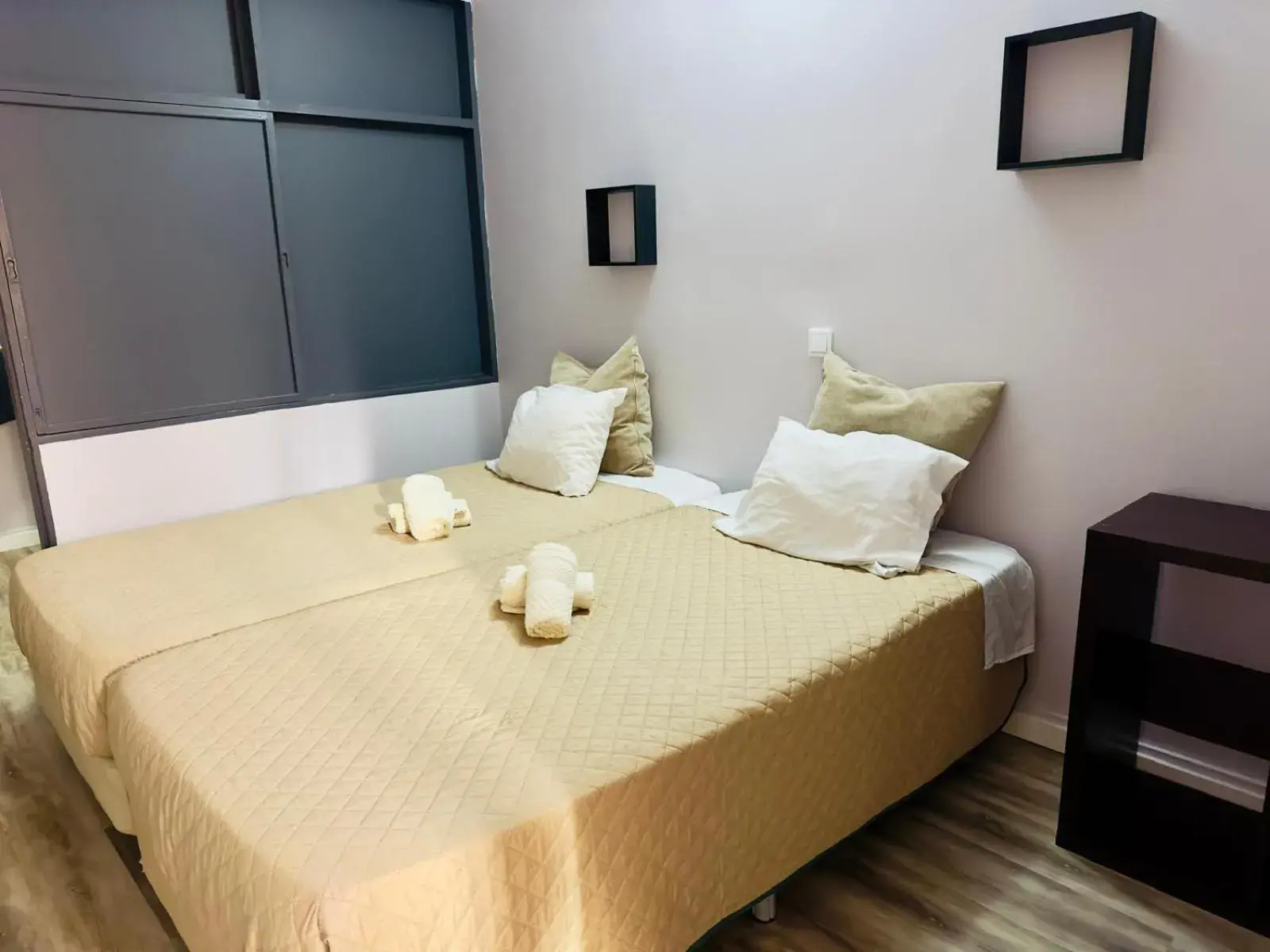 Bed in Alojamento Central I - Funchal Bed in Alojamento Central I - Funchal