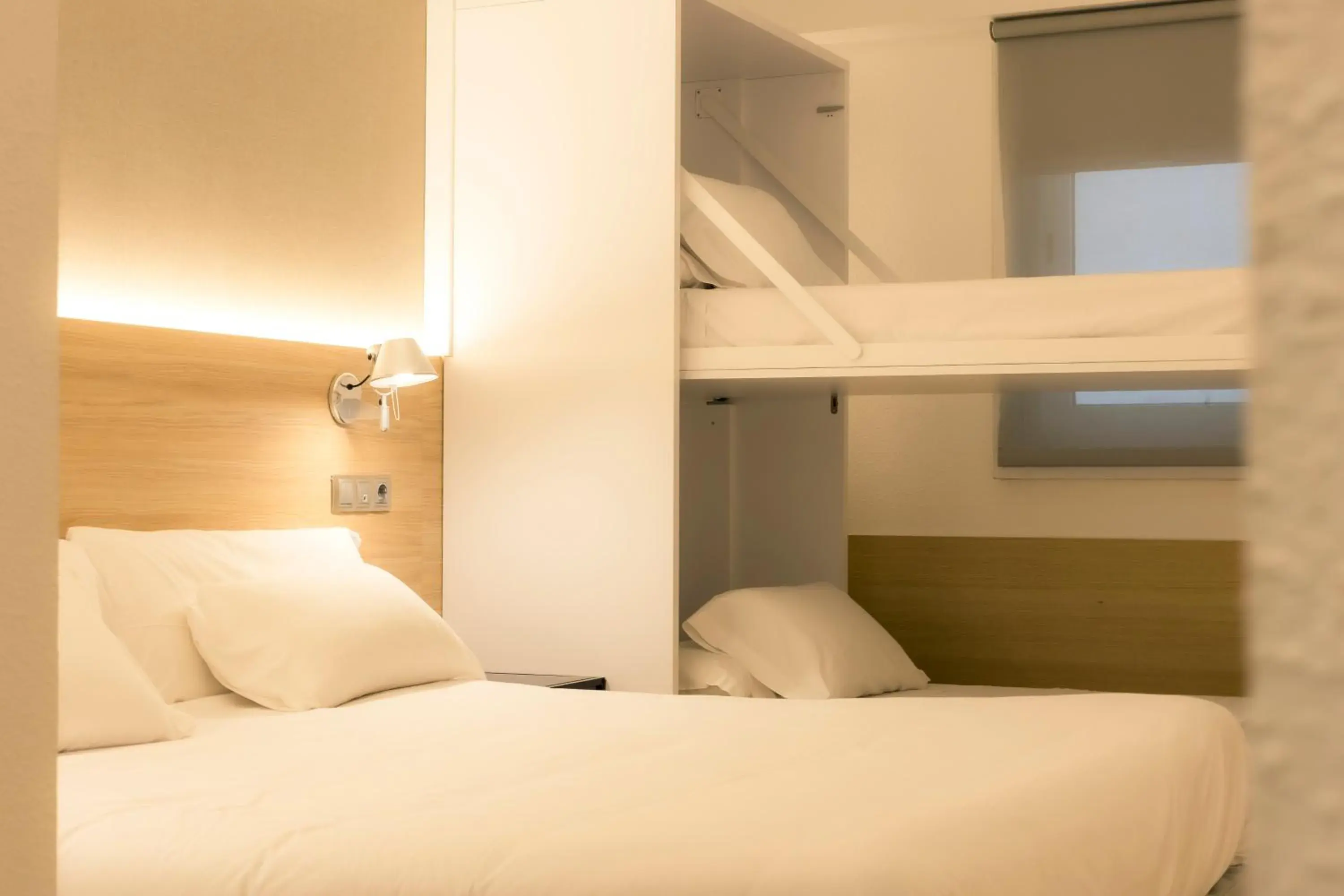 bunk bed, Bed in Hotel Burlada bunk bed, Bed in Hotel Burlada