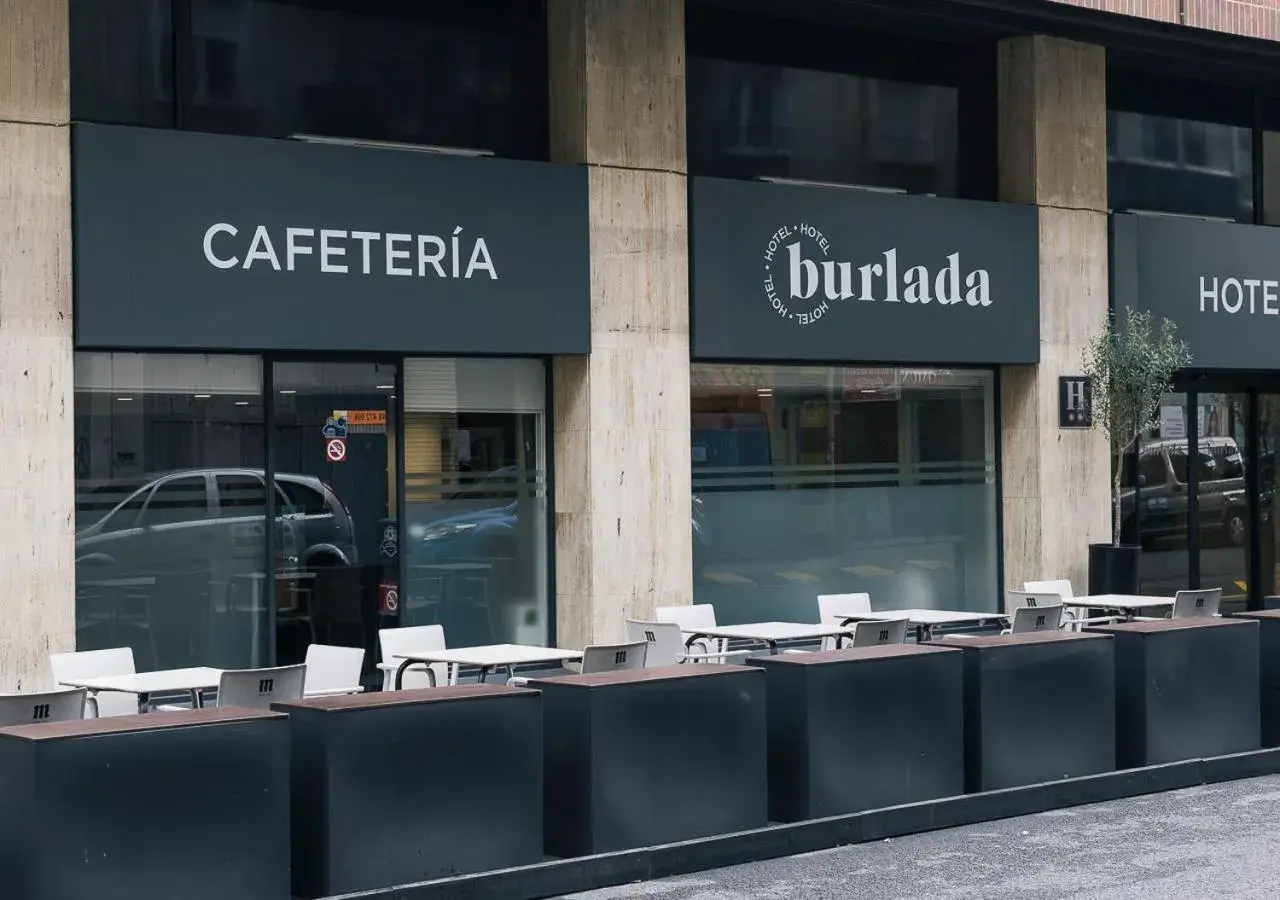 Restaurant/places to eat in Hotel Burlada Restaurant/places to eat in Hotel Burlada