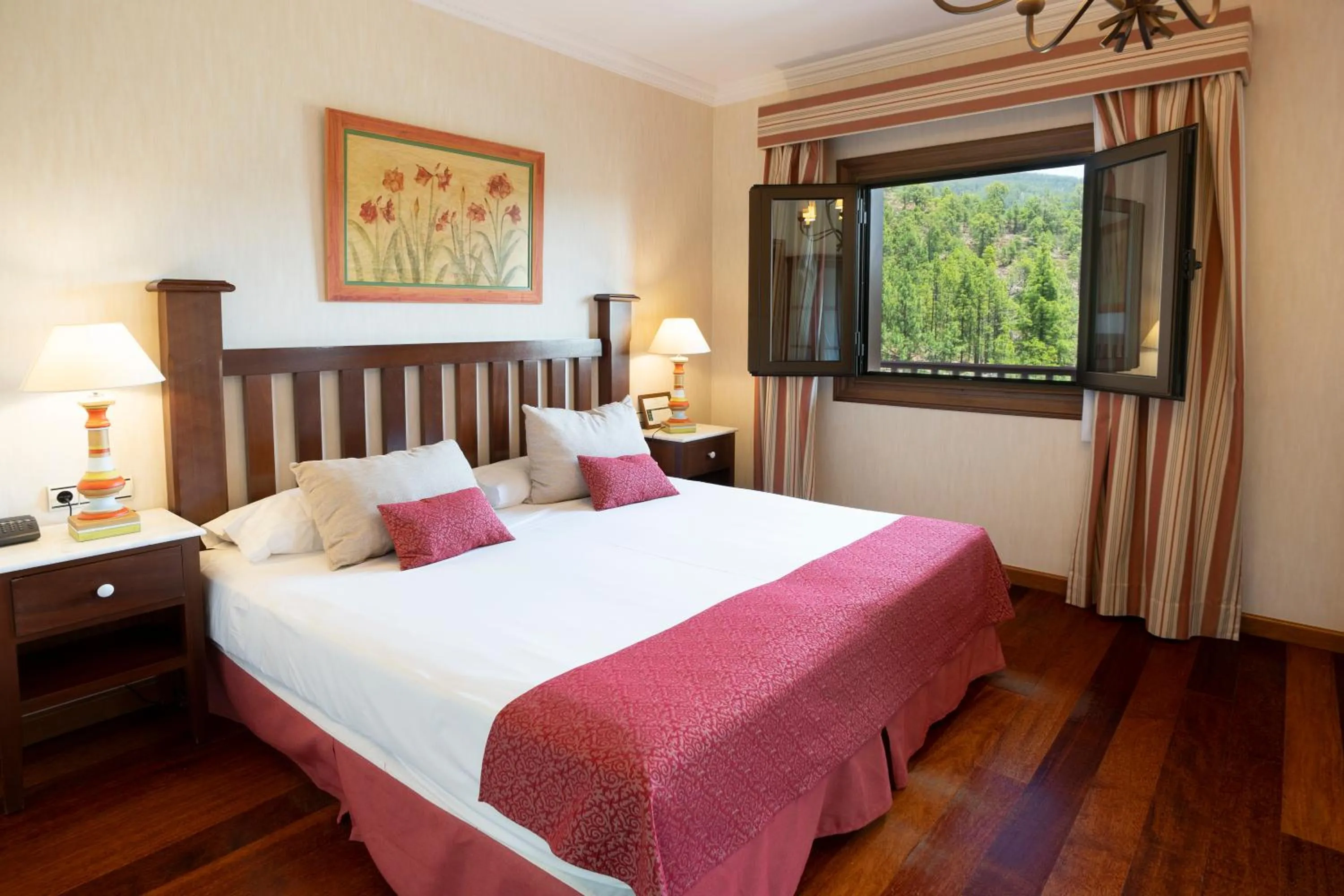 Bed in Hotel Spa Villalba