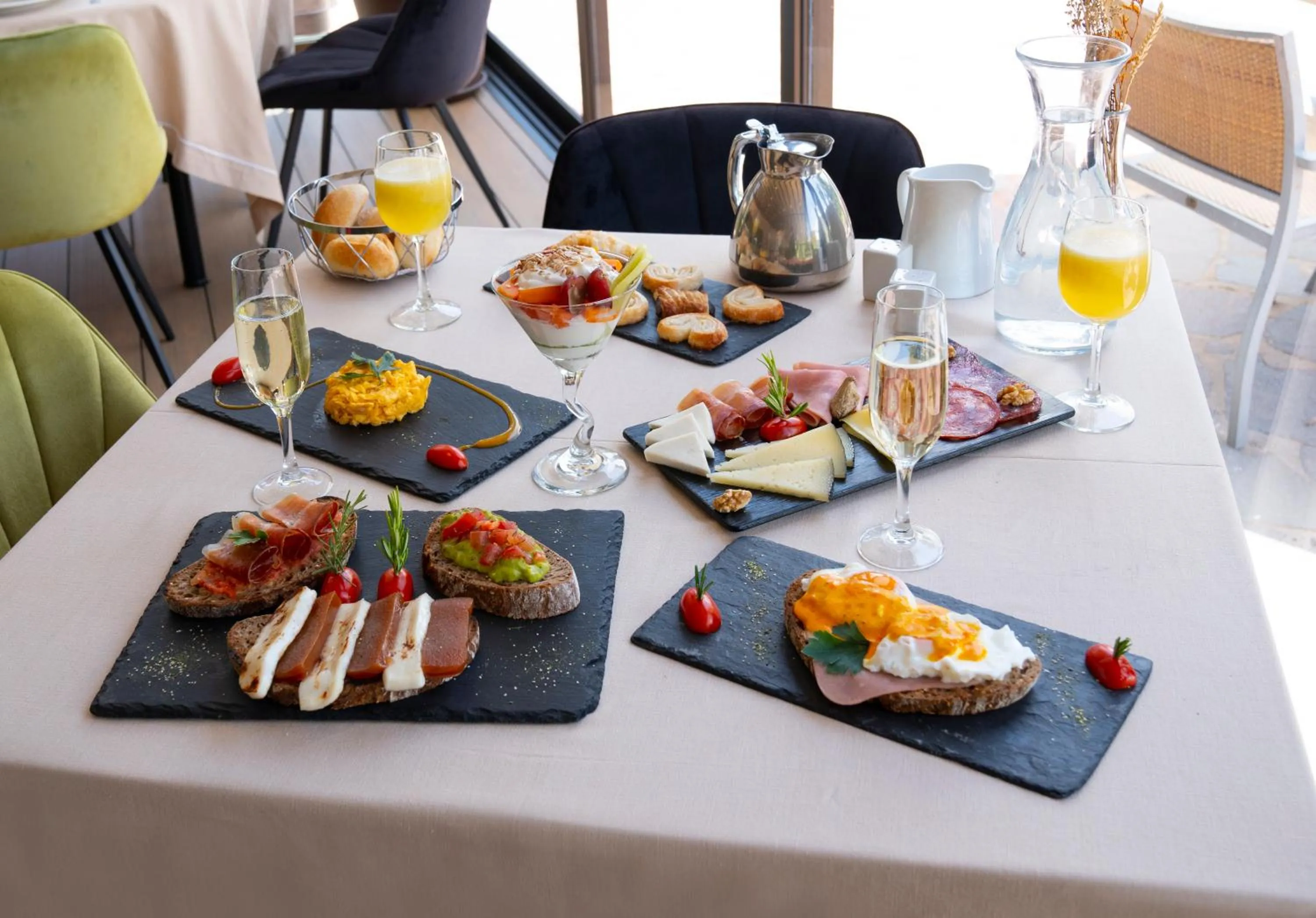 Breakfast in Hotel Spa Villalba