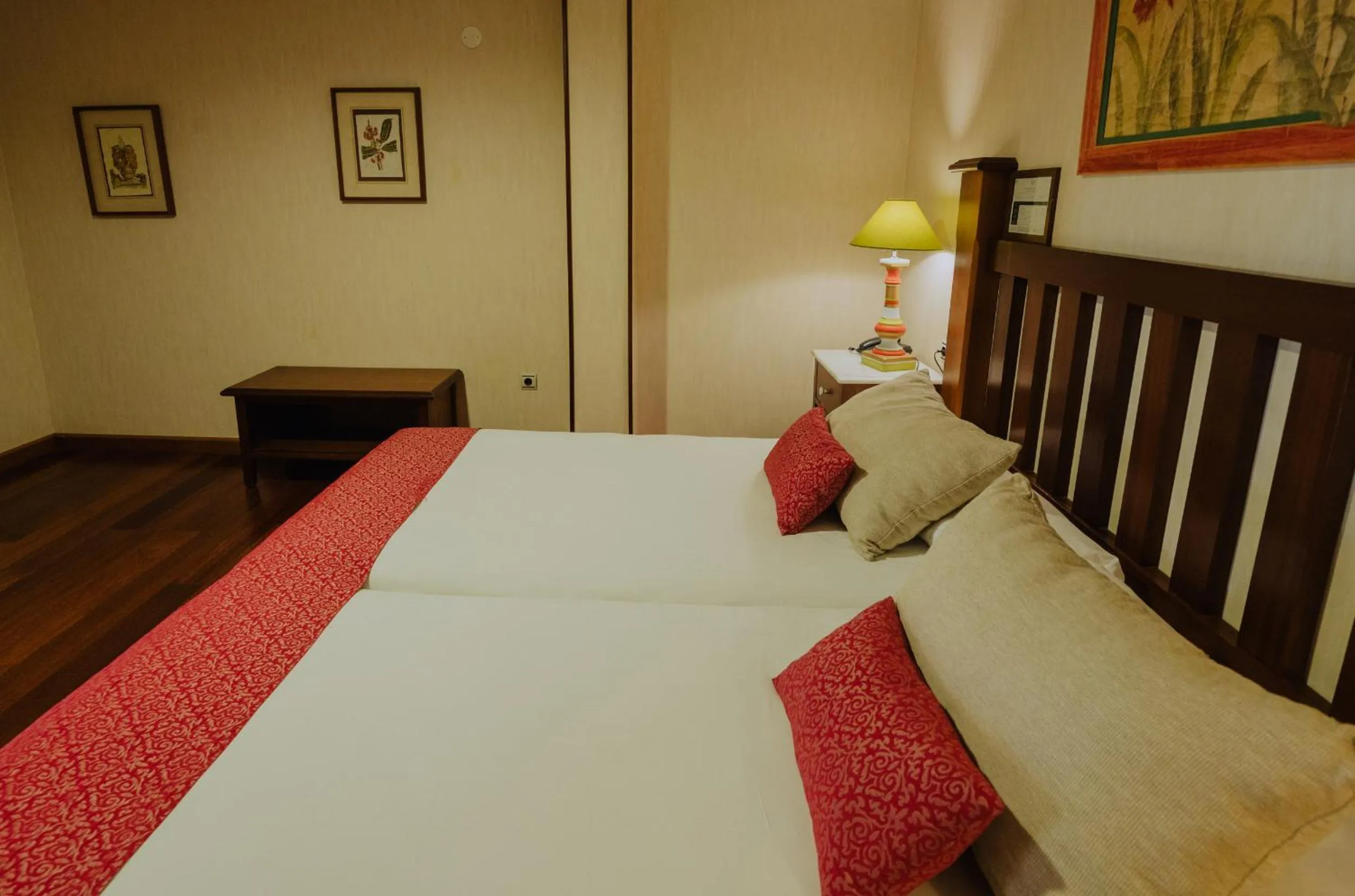 Bed in Hotel Spa Villalba