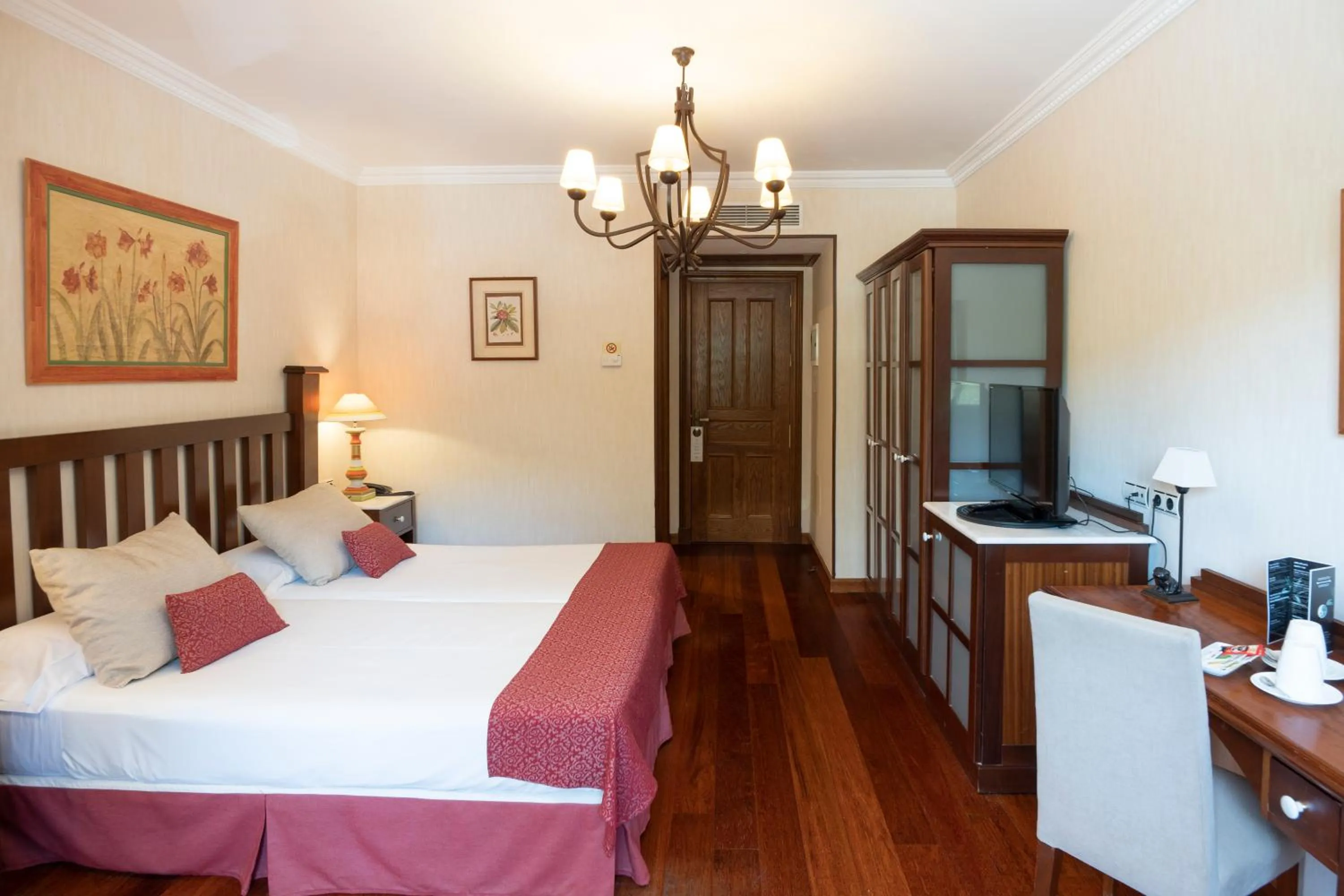 Bed in Hotel Spa Villalba