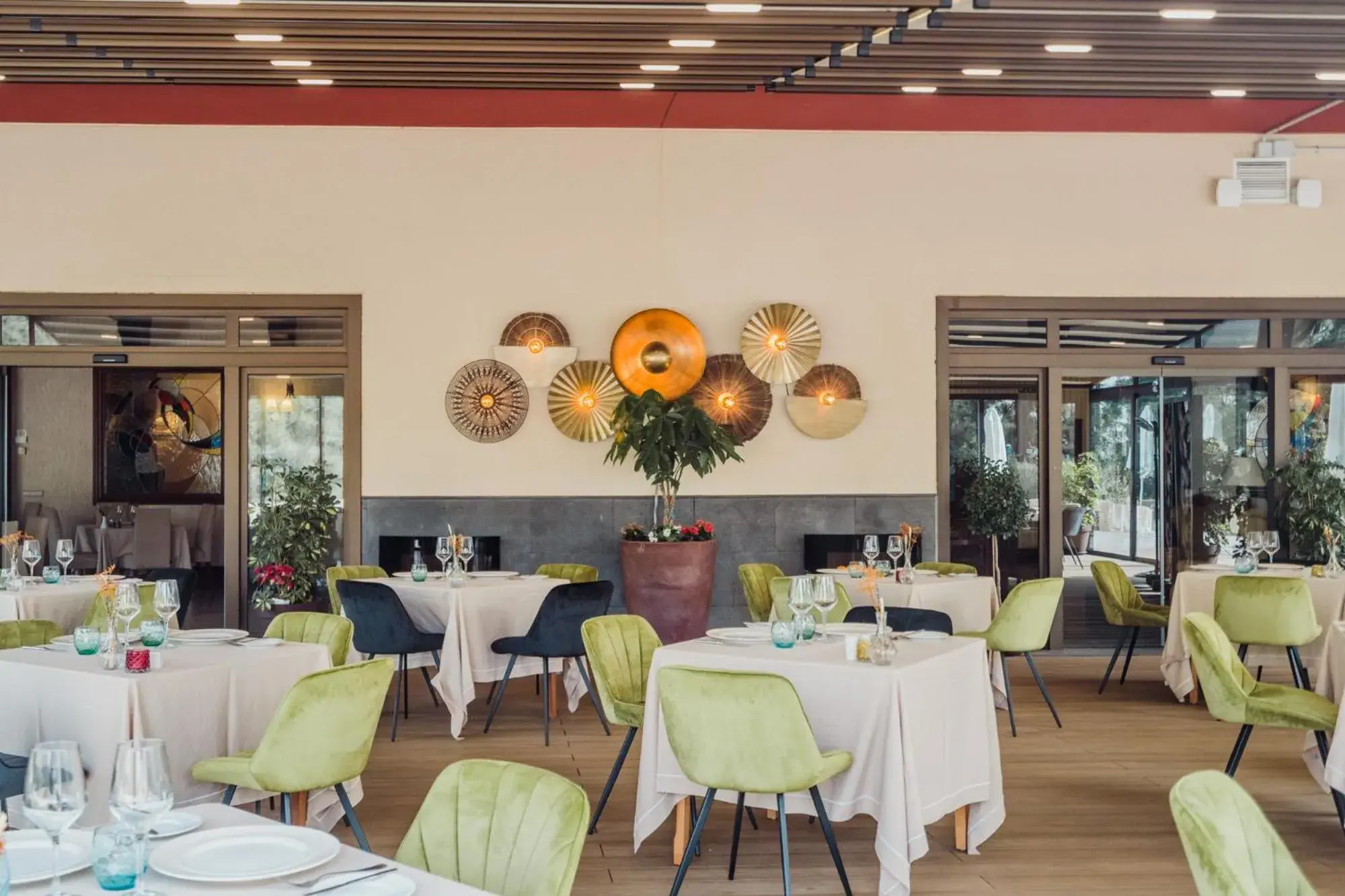 Restaurant/places to eat in Hotel Spa Villalba Restaurant/places to eat in Hotel Spa Villalba