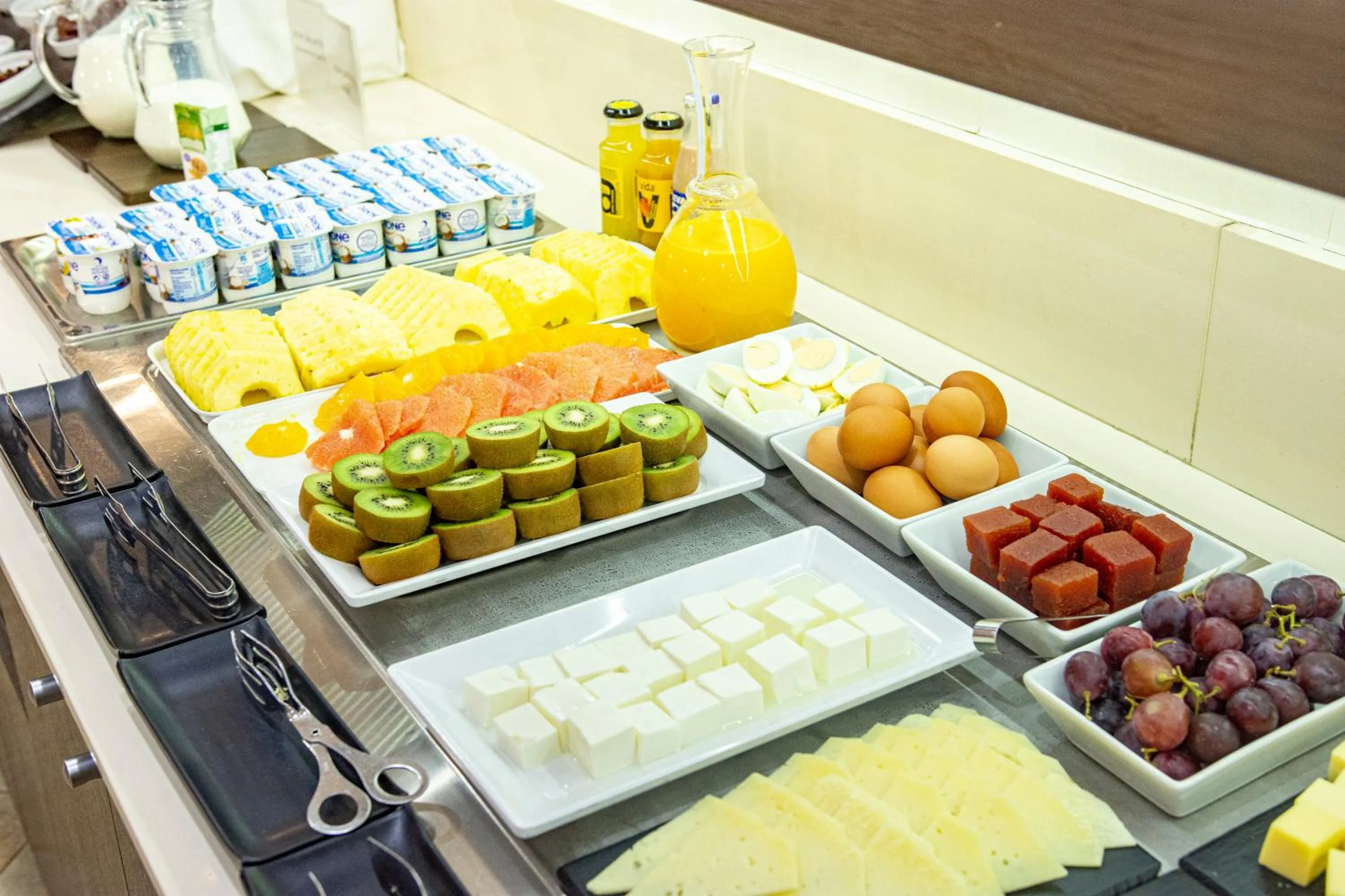 Breakfast in Hotel Maestranza