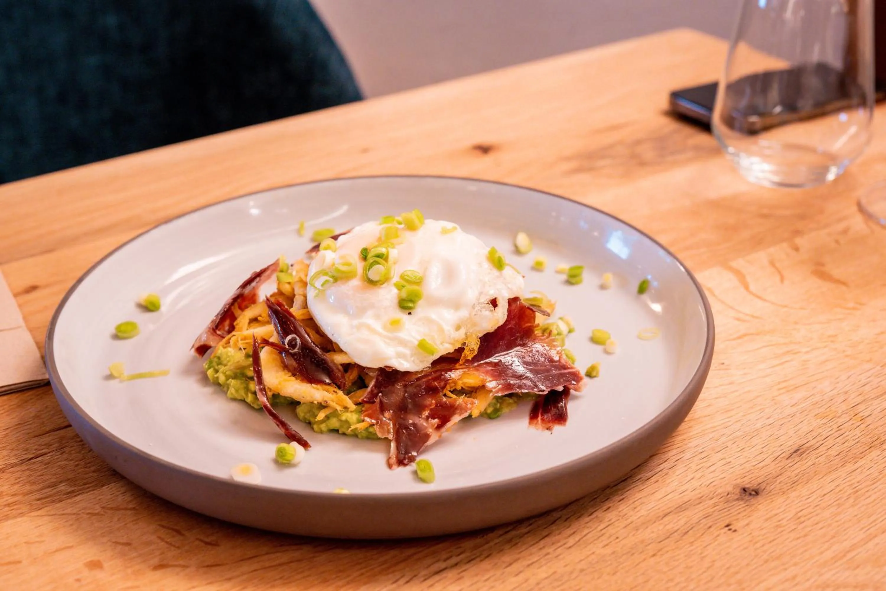 Restaurant/places to eat in Hotel Maestranza