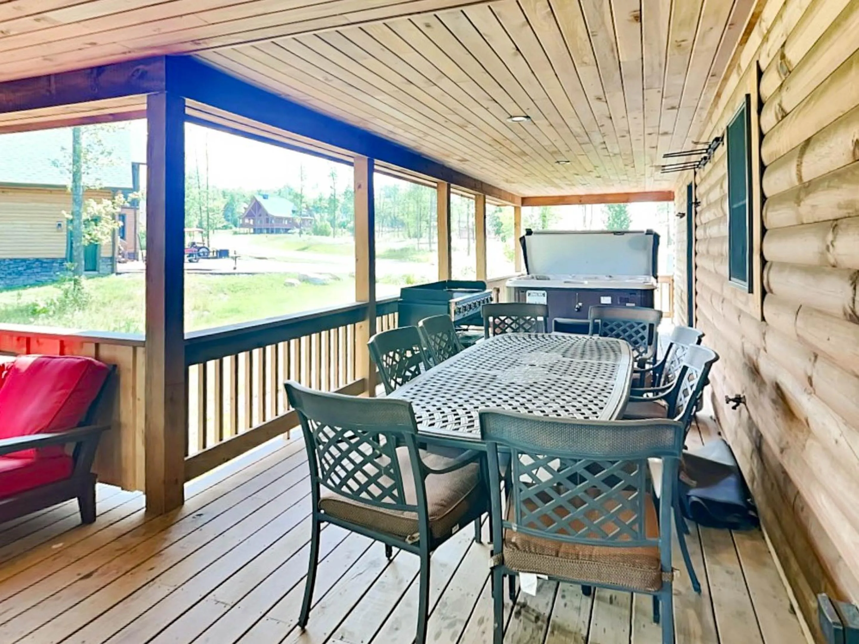 CJs Mountain Lodge
