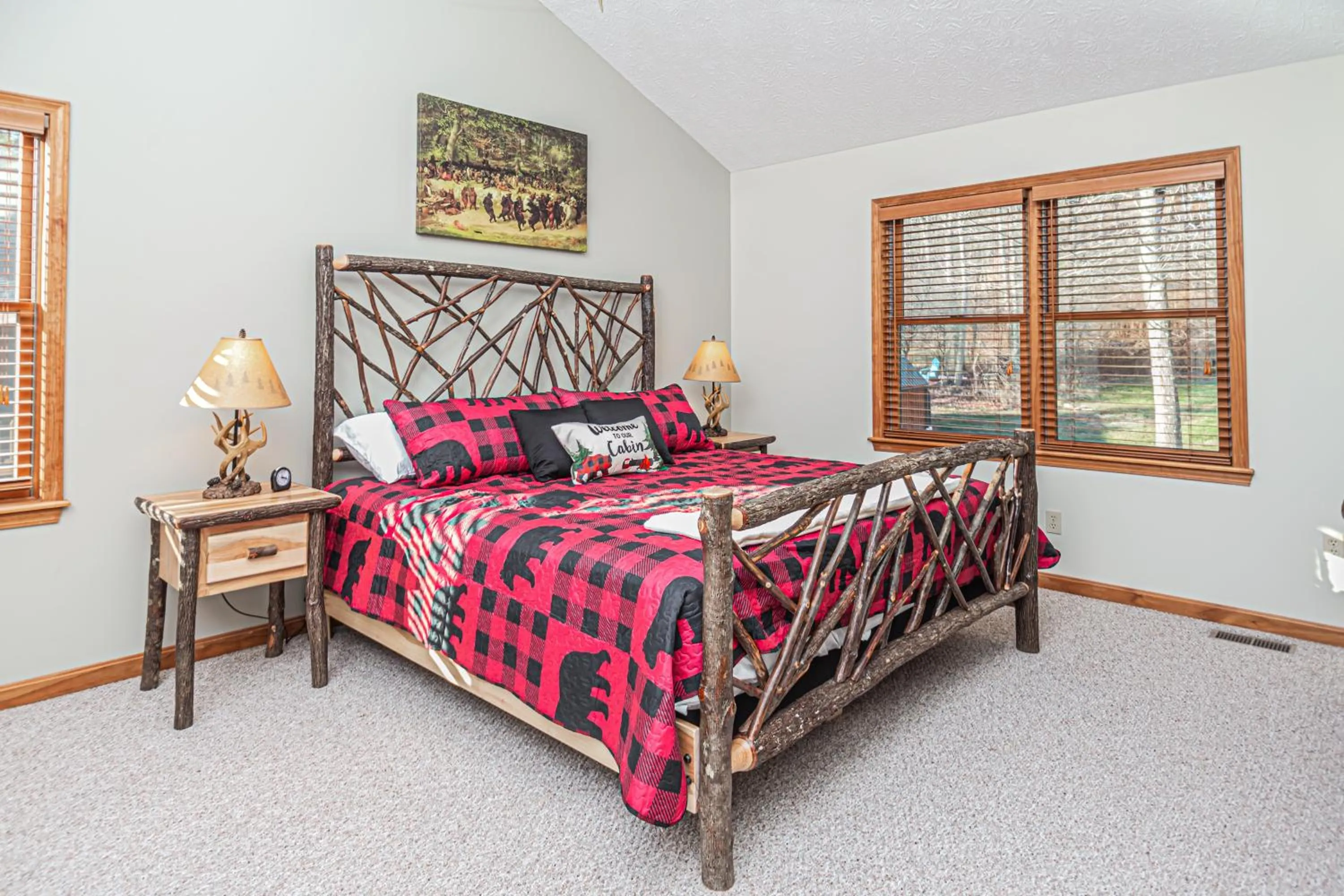 Property building, Bed in Dancing Bear Lodge