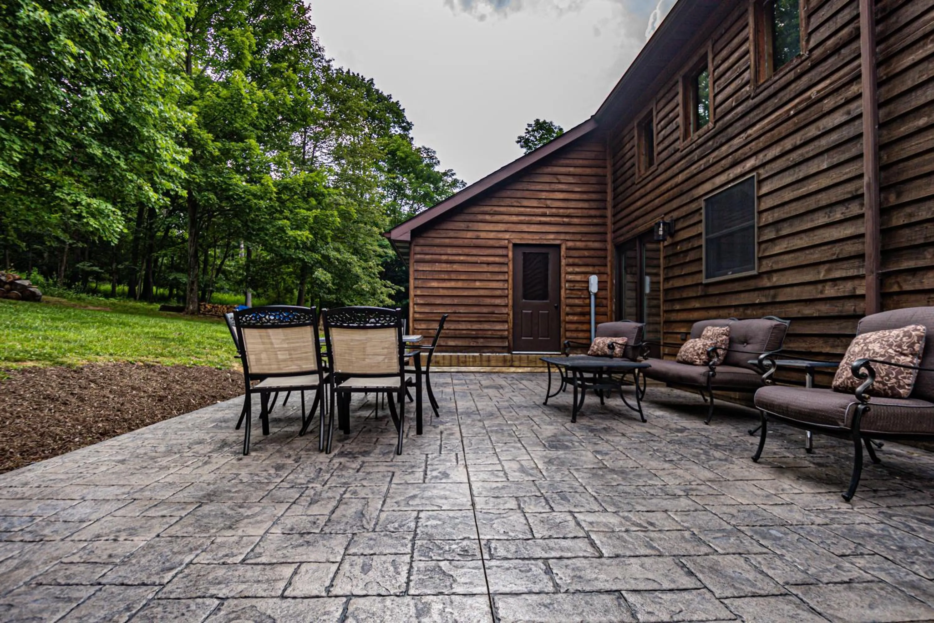 Property building in Dancing Bear Lodge