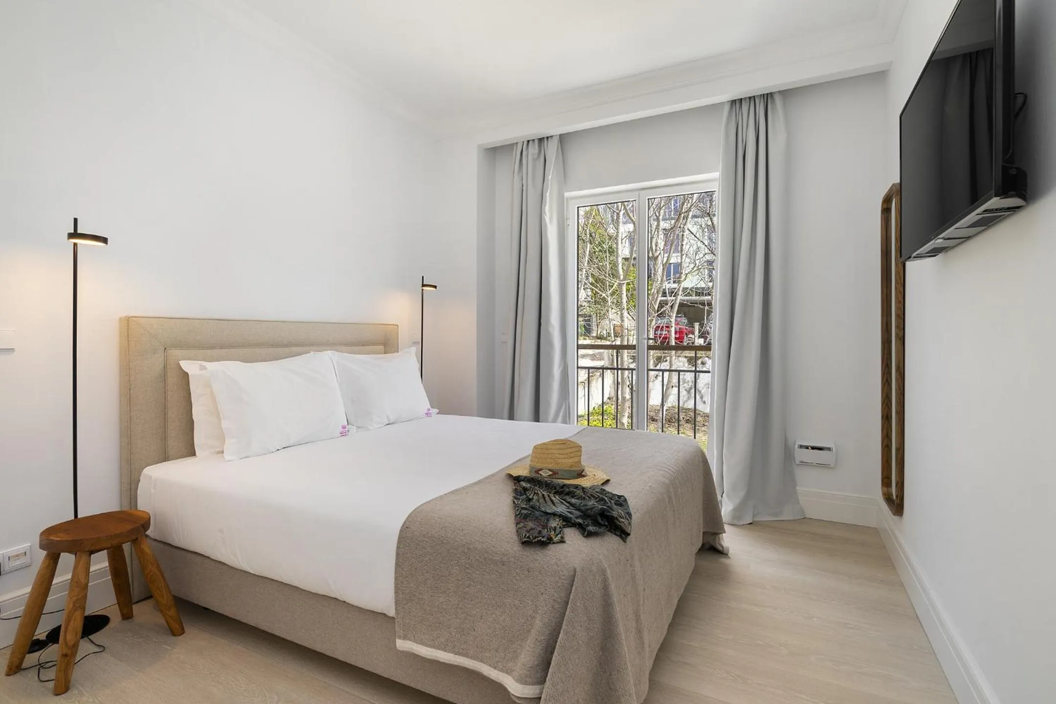 Bed in Les Deux Mariettes Apartments & Suites