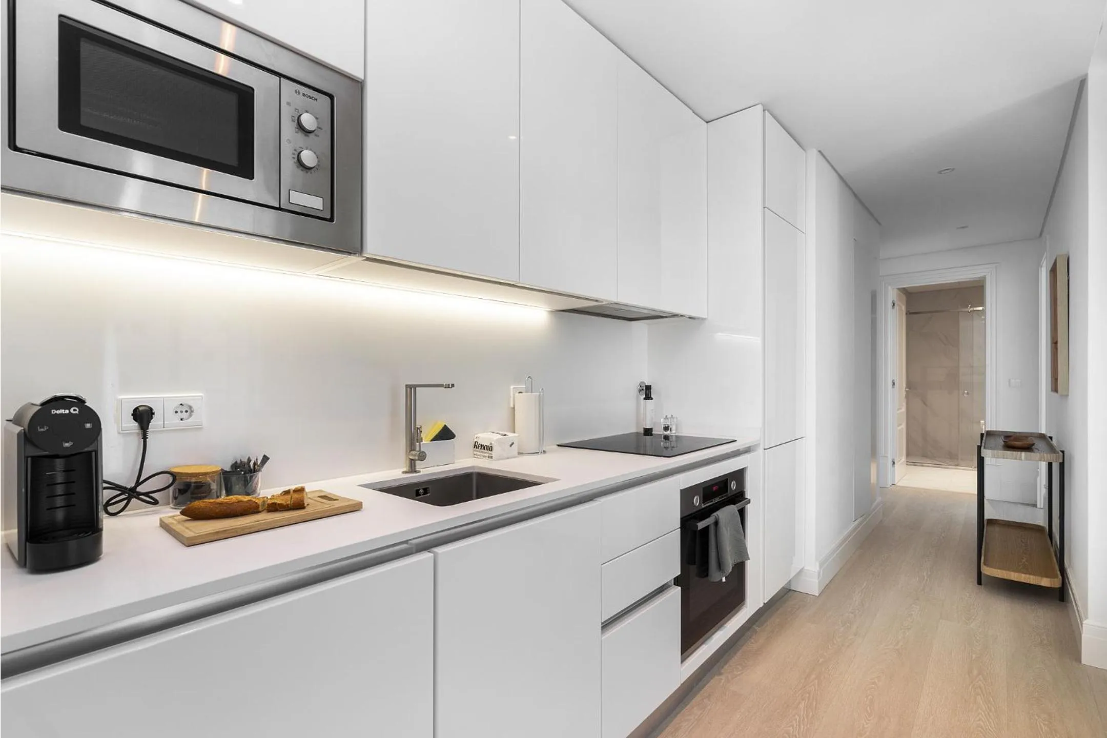Kitchen or kitchenette in Les Deux Mariettes Apartments & Suites