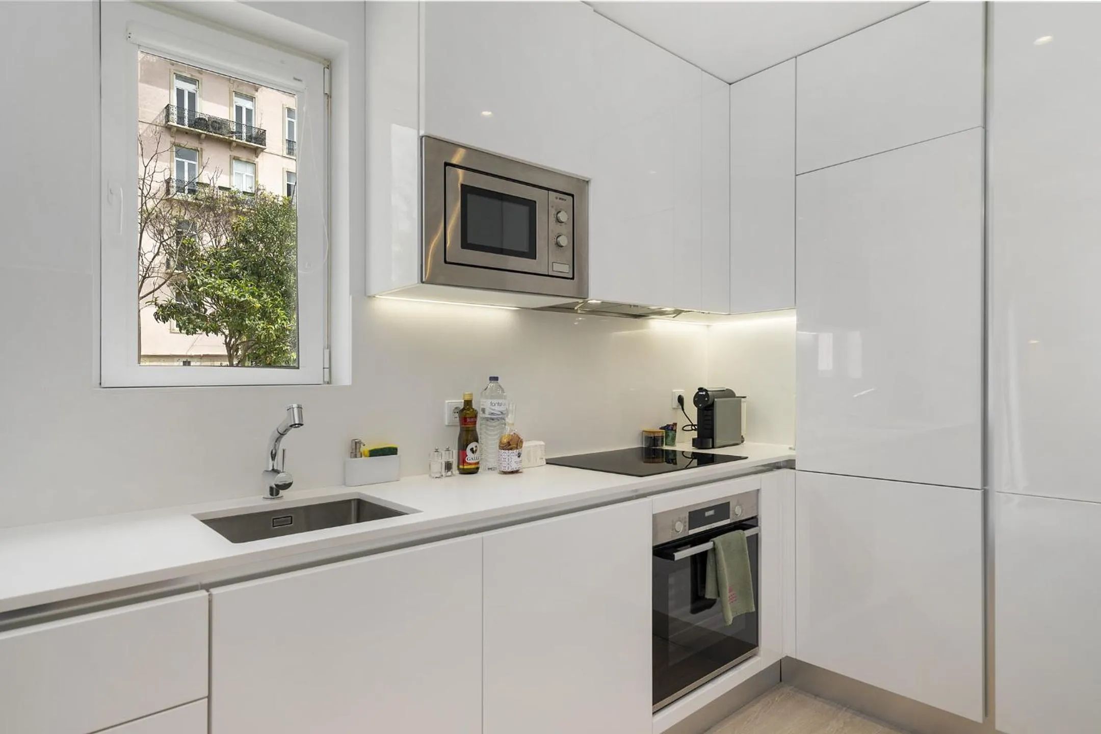 Kitchen or kitchenette in Les Deux Mariettes Apartments & Suites