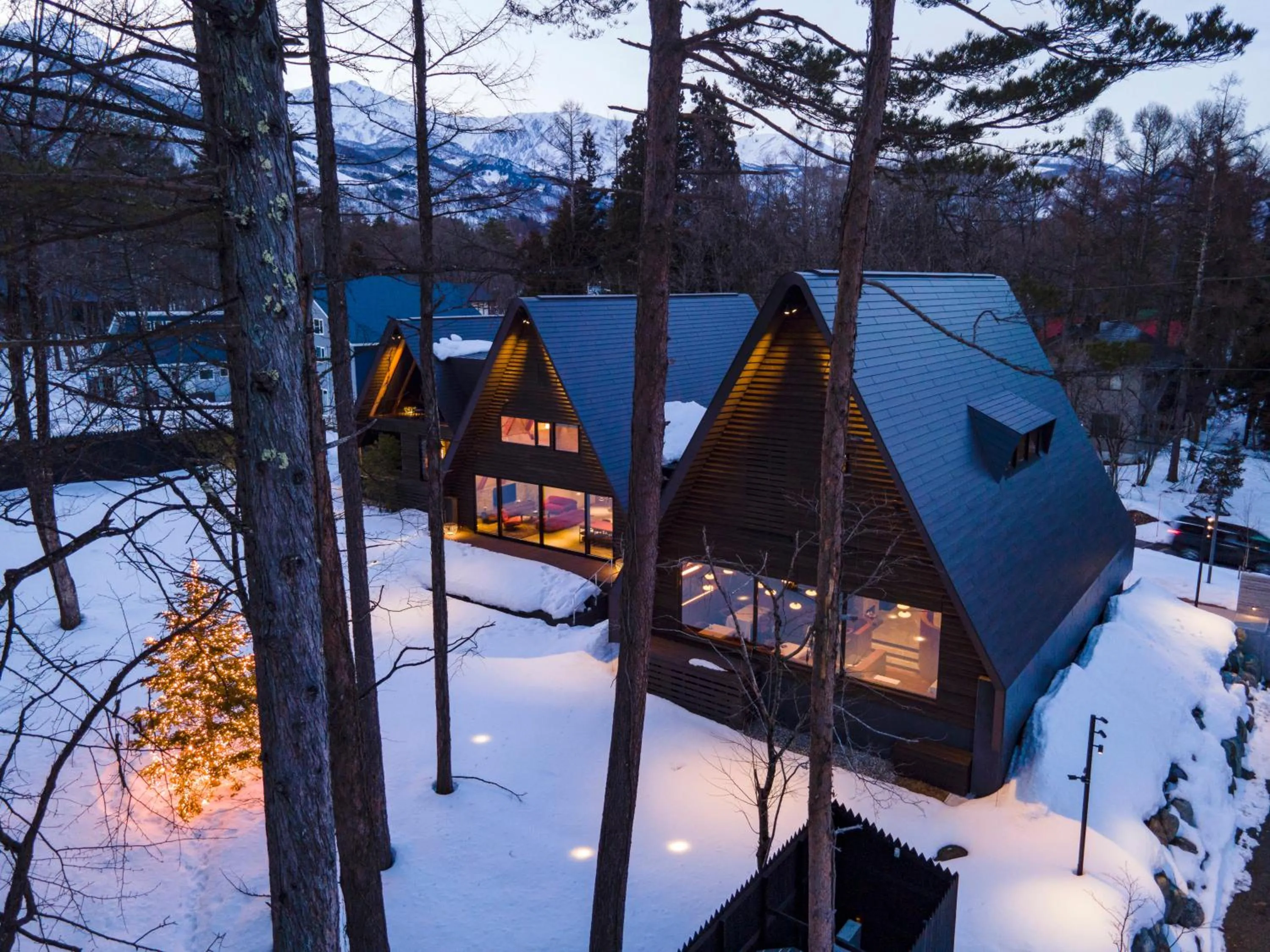 Property building in KanollyResorts Hakuba