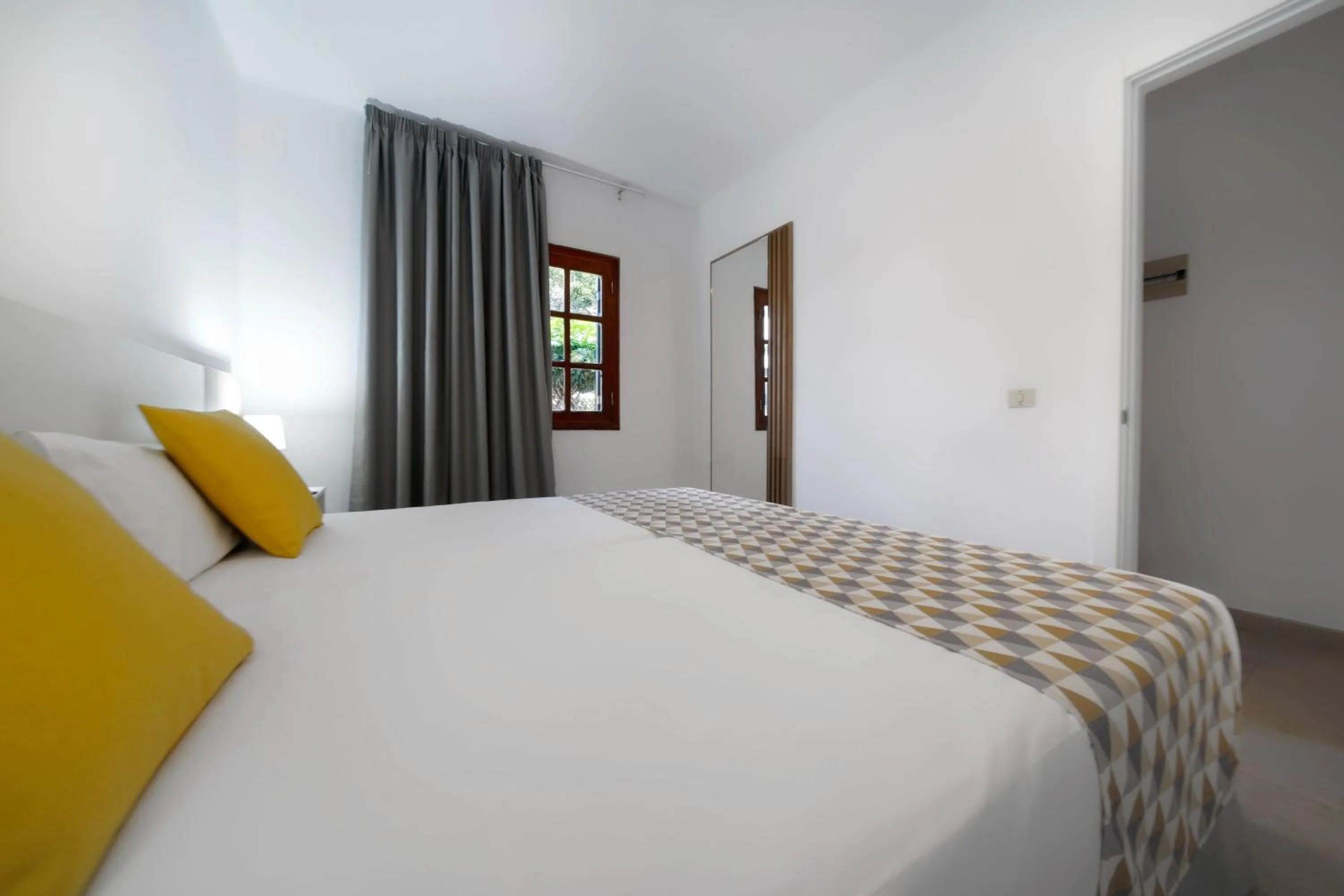 Bedroom, Bed in Labranda Playa Club