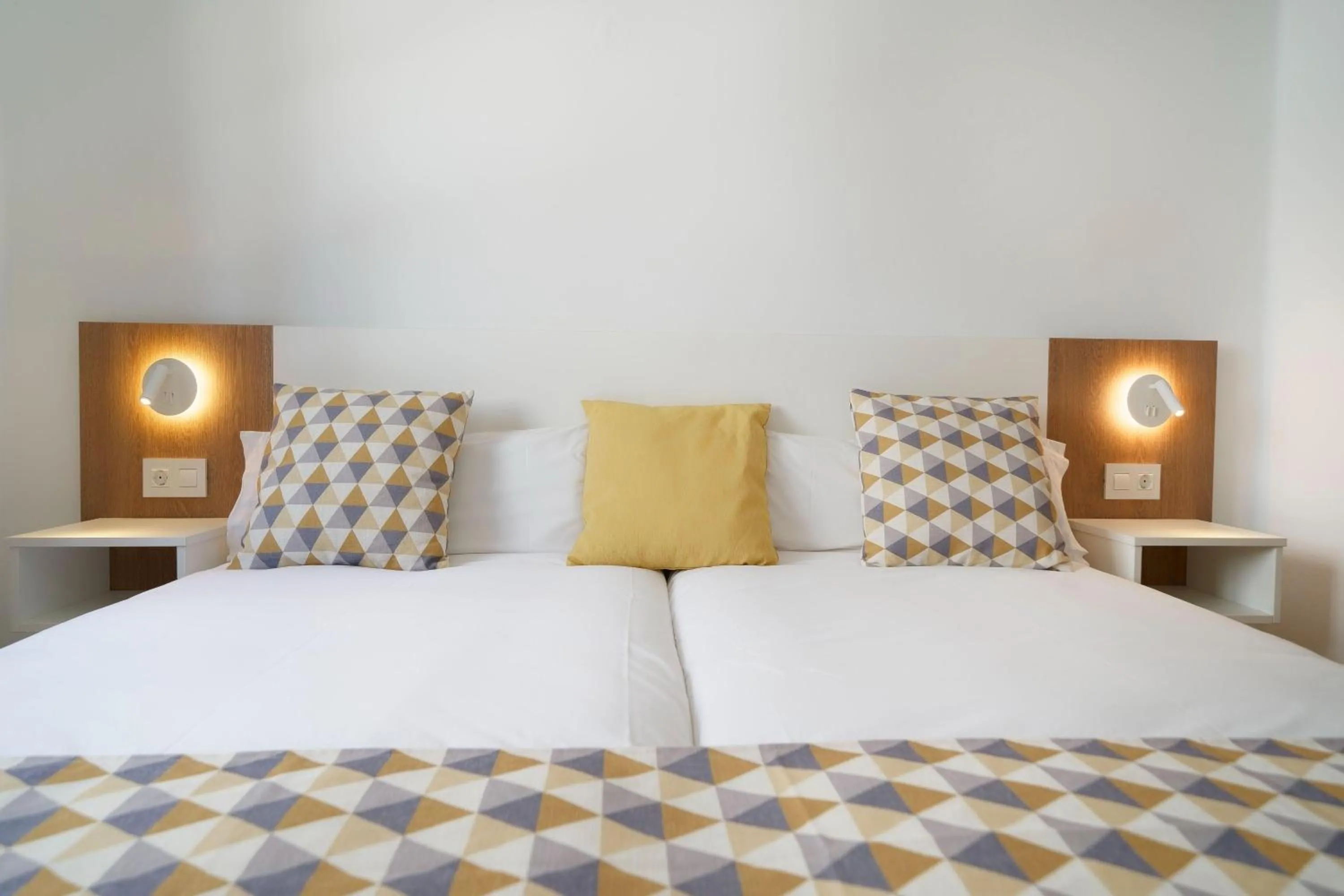 Photo of the whole room, Bed in Labranda Playa Club