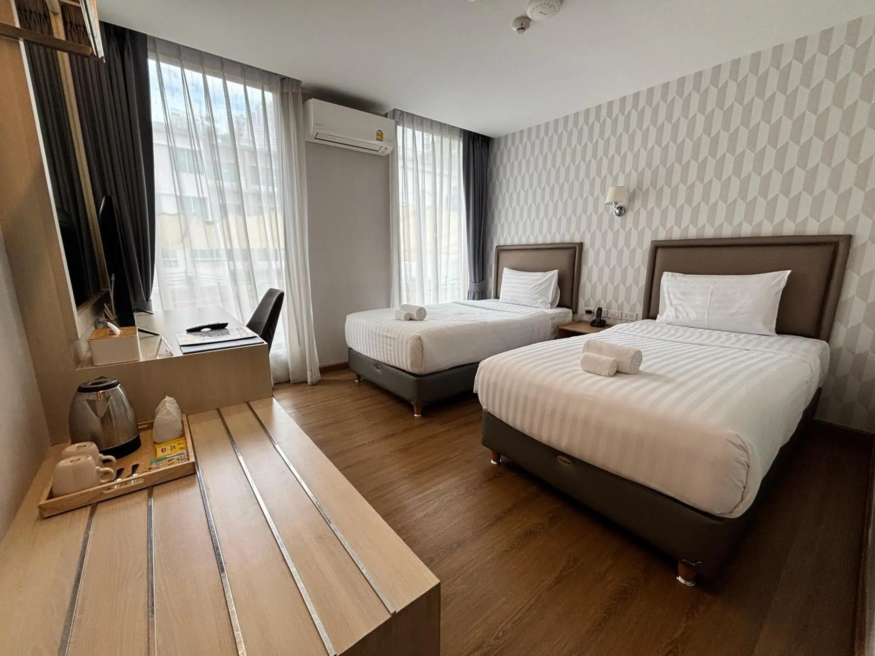 Bedroom, Bed in Lucky Hotel Bangkok Bedroom, Bed in Lucky Hotel Bangkok