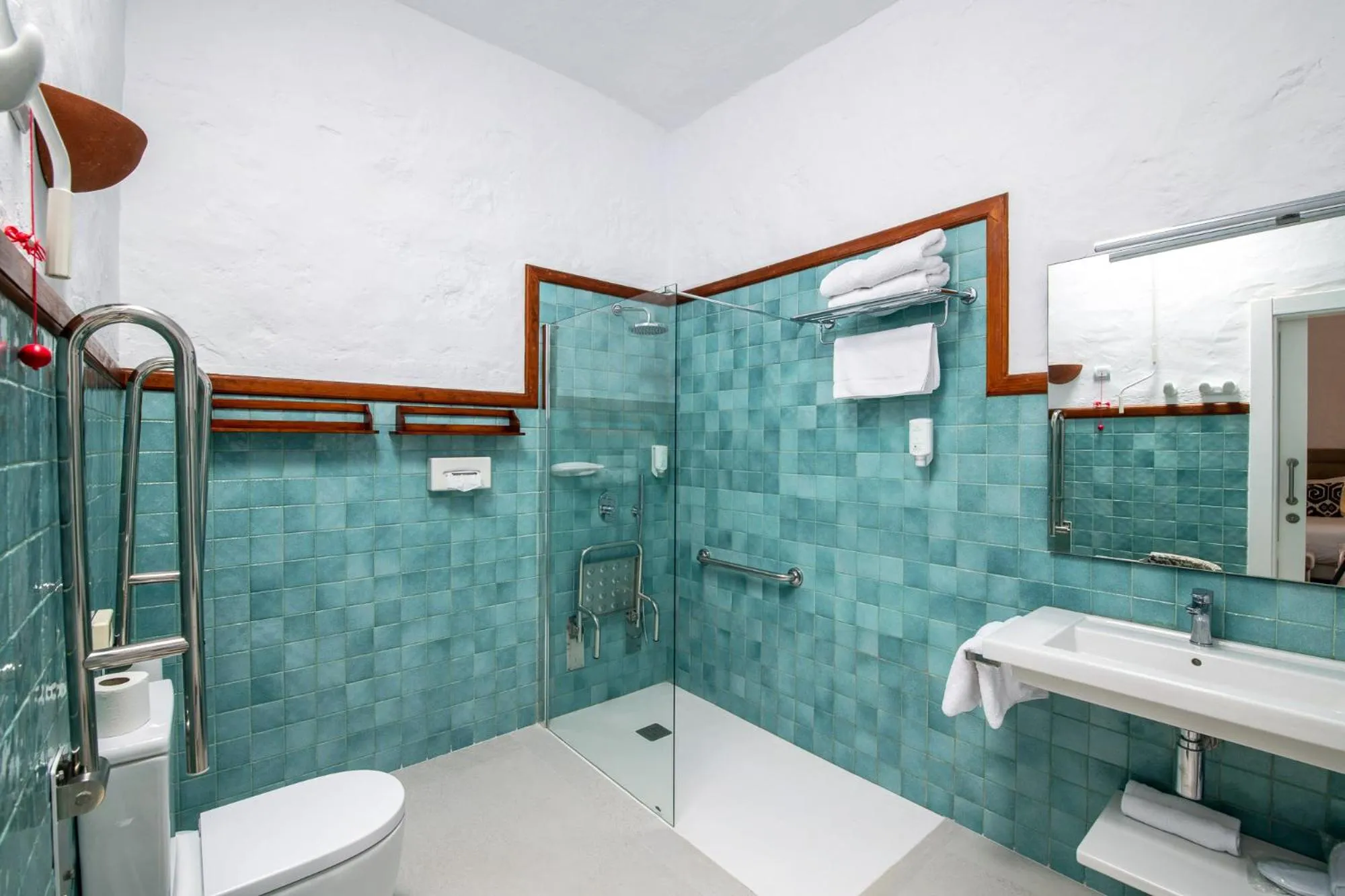 Shower in Hotel EL GRIFO