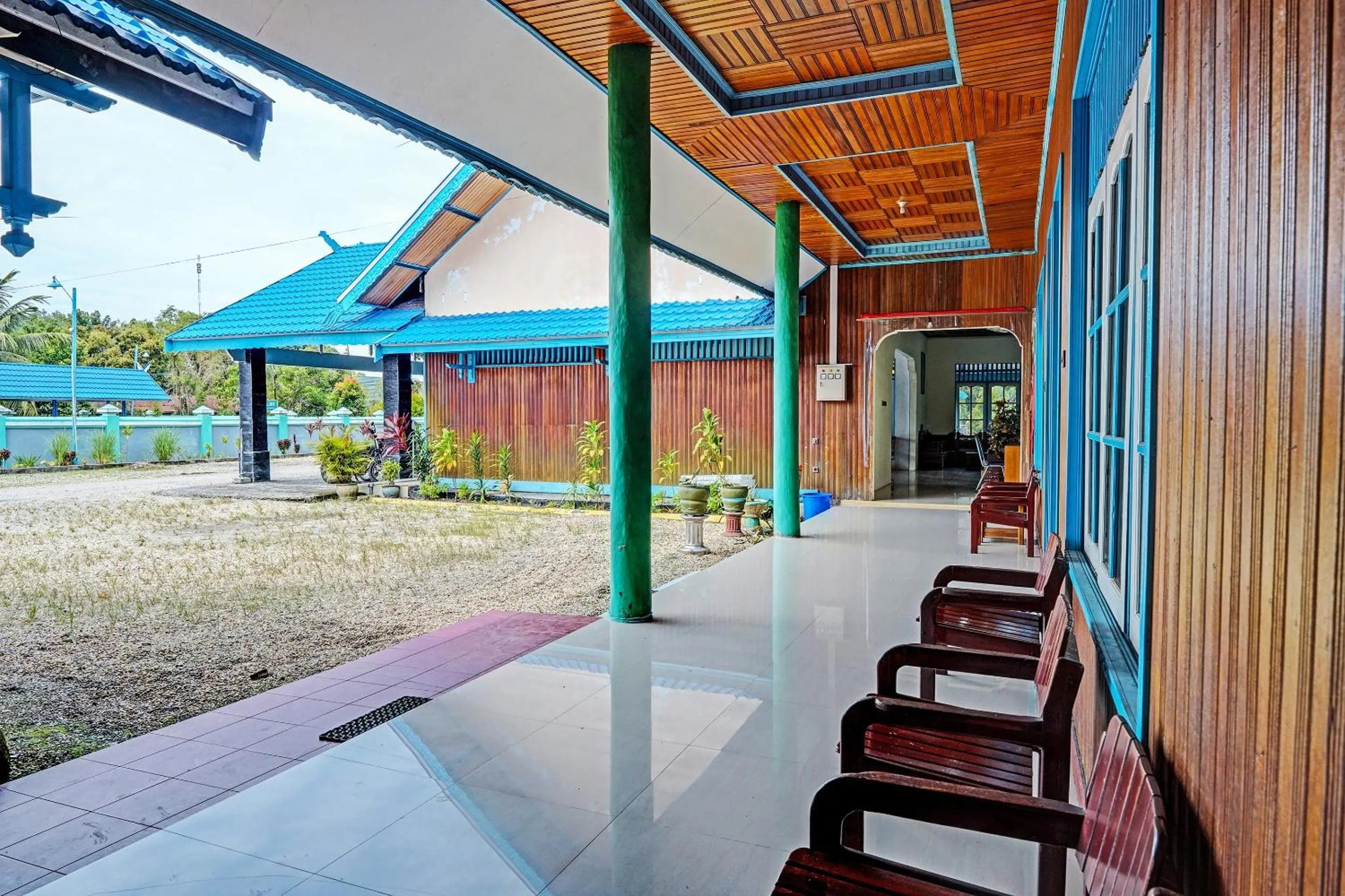 Lobby or reception in Capital O 91806 Hotel Batu Suli