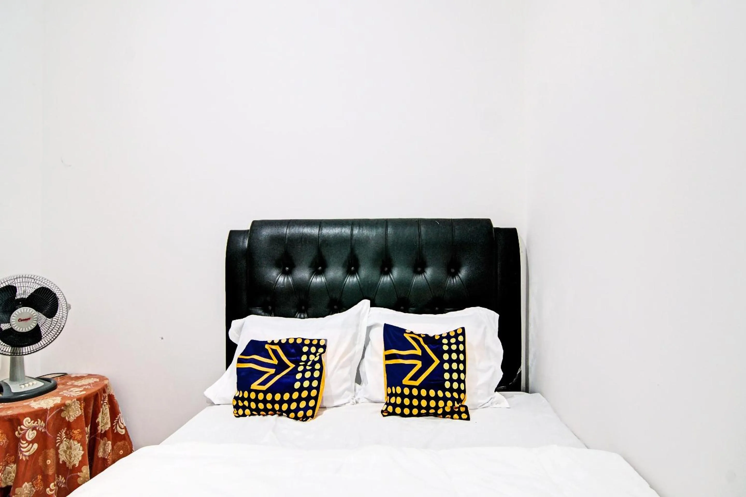 Bedroom, Bed in Hotel O Homestay Dinda Syariah Near Masjid Al Amin