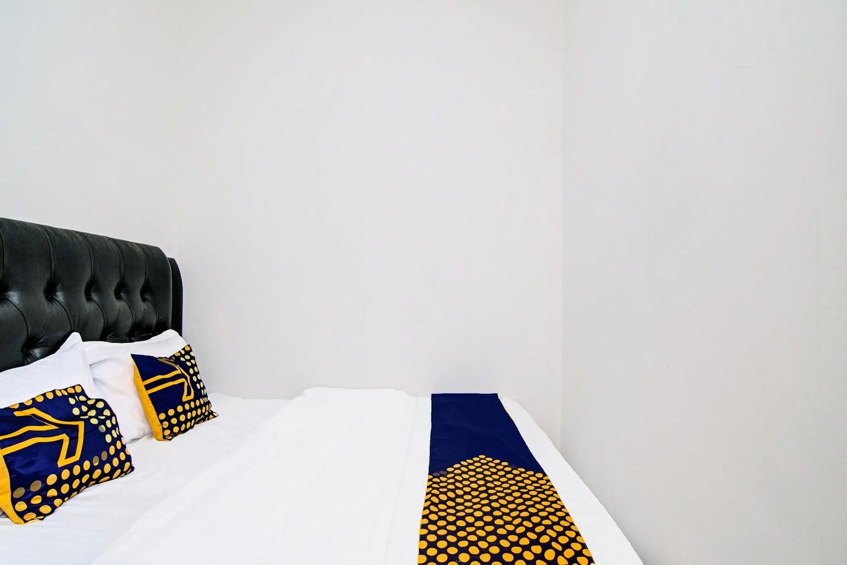 Bedroom, Bed in Hotel O Homestay Dinda Syariah Near Masjid Al Amin