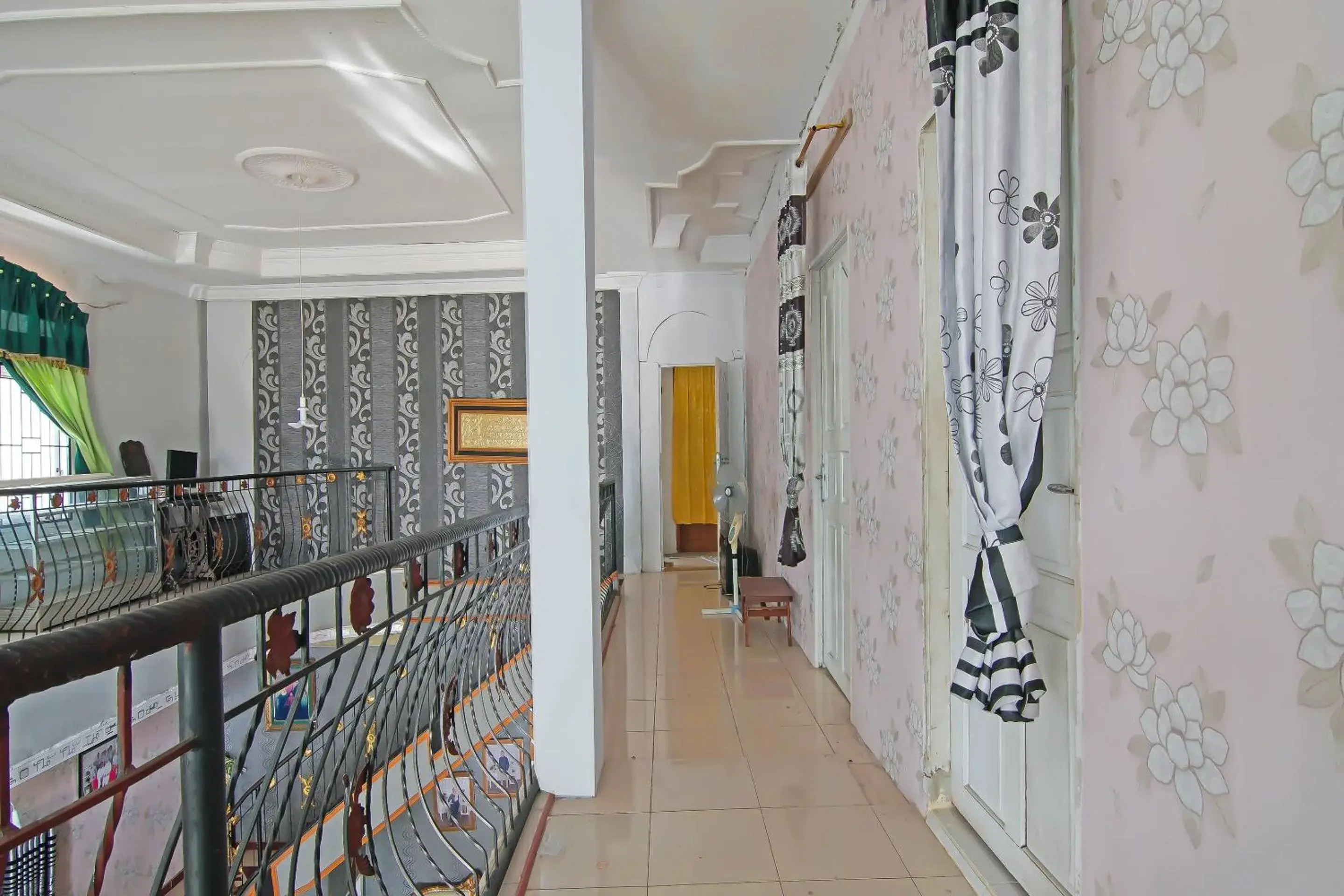 Lobby or reception in Hotel O Yoezef Homestay Syariah Lobby or reception in Hotel O Yoezef Homestay Syariah