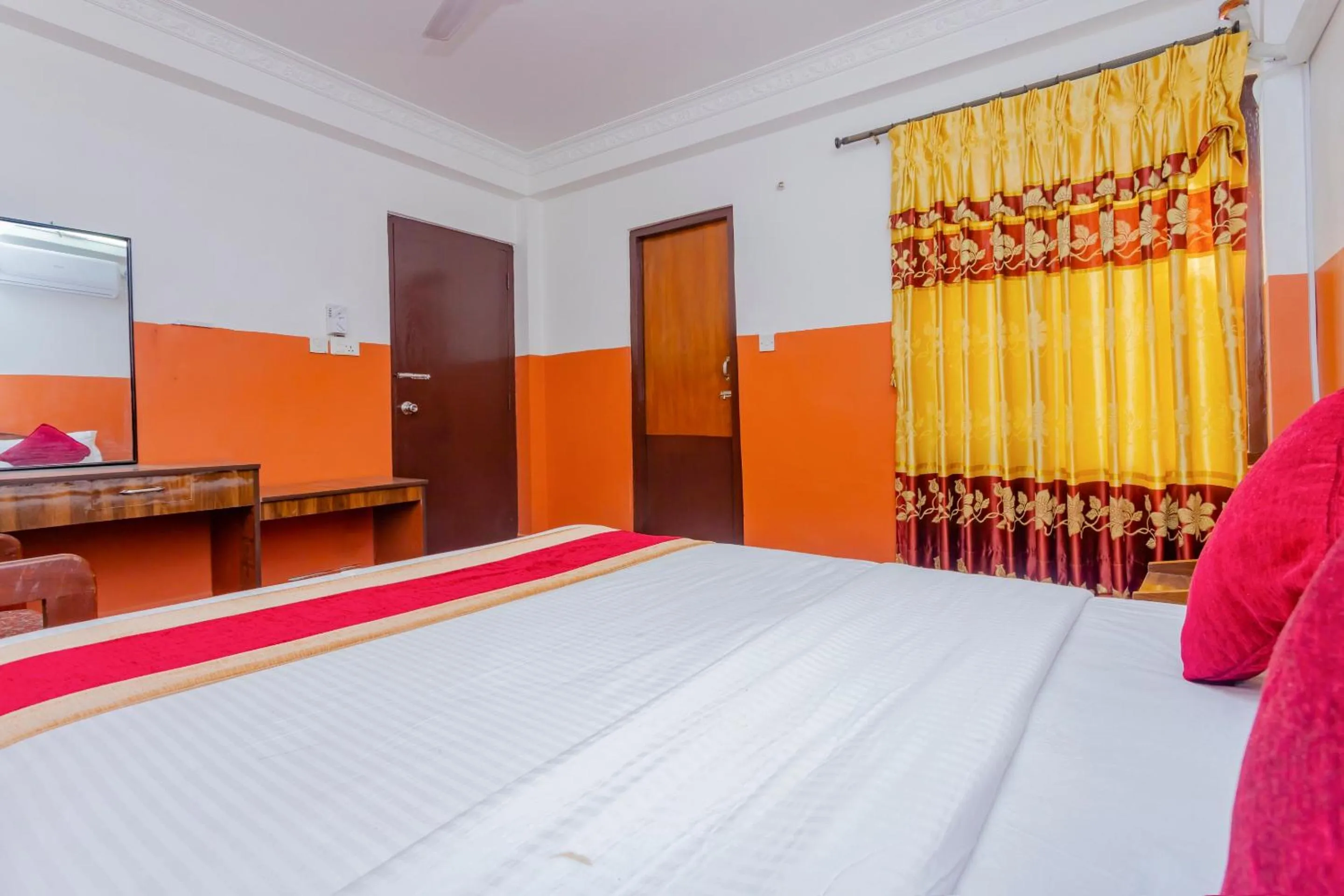 Bedroom in OYO 797 Hotel Aakansh