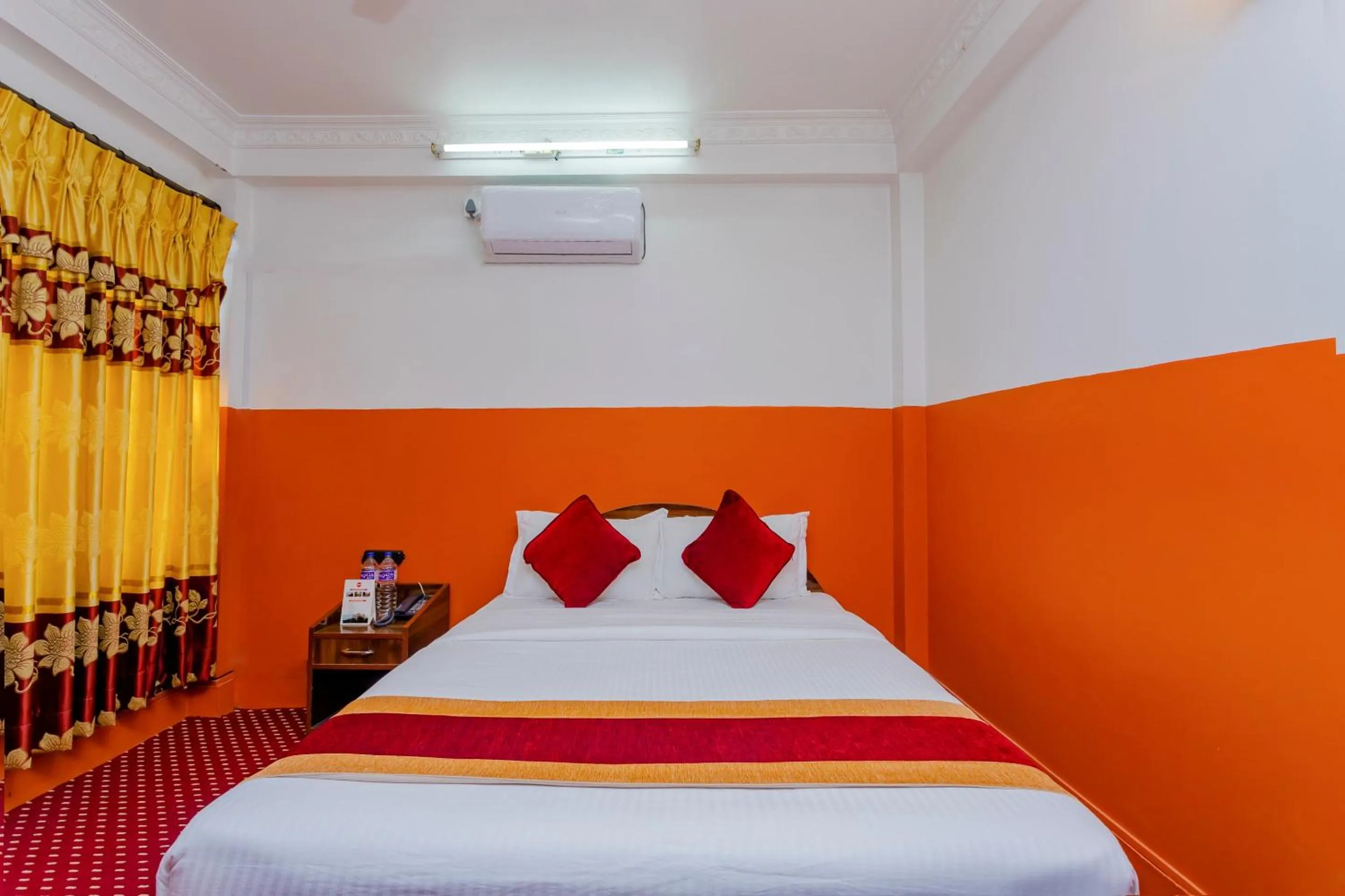 Bedroom in OYO 797 Hotel Aakansh