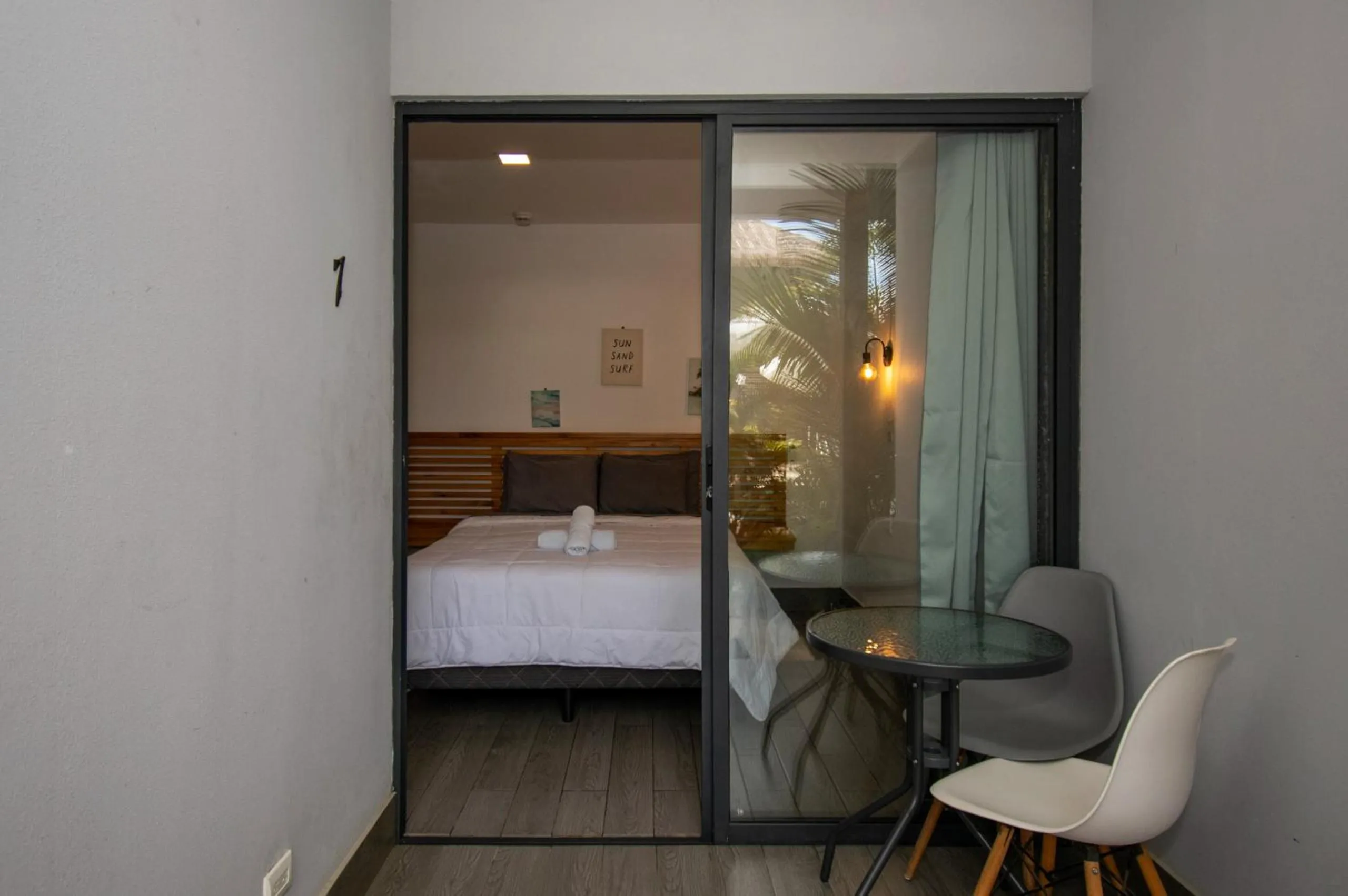 Property building, Bed in Yuli Hotel