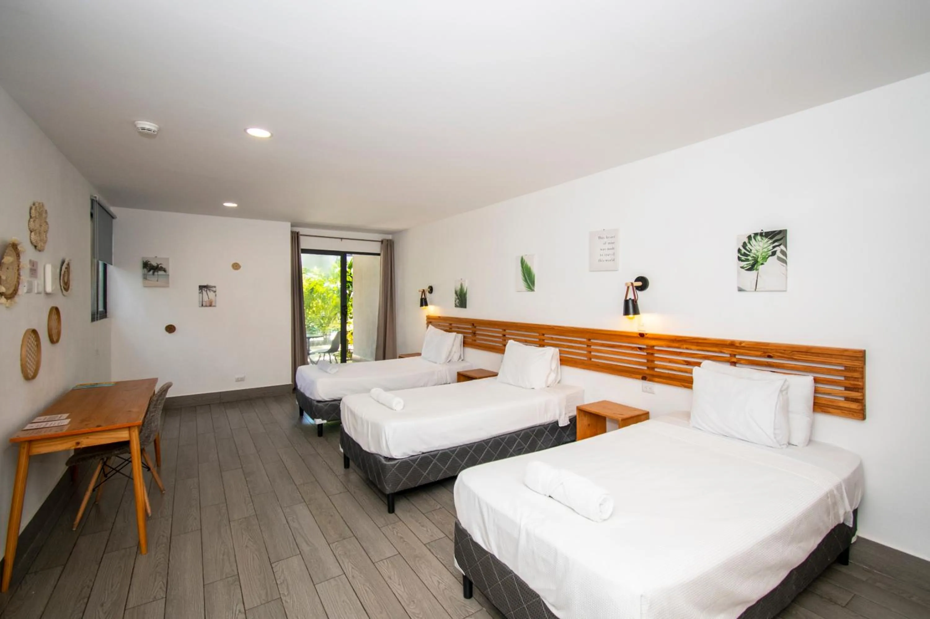 Property building, Bed in Yuli Hotel