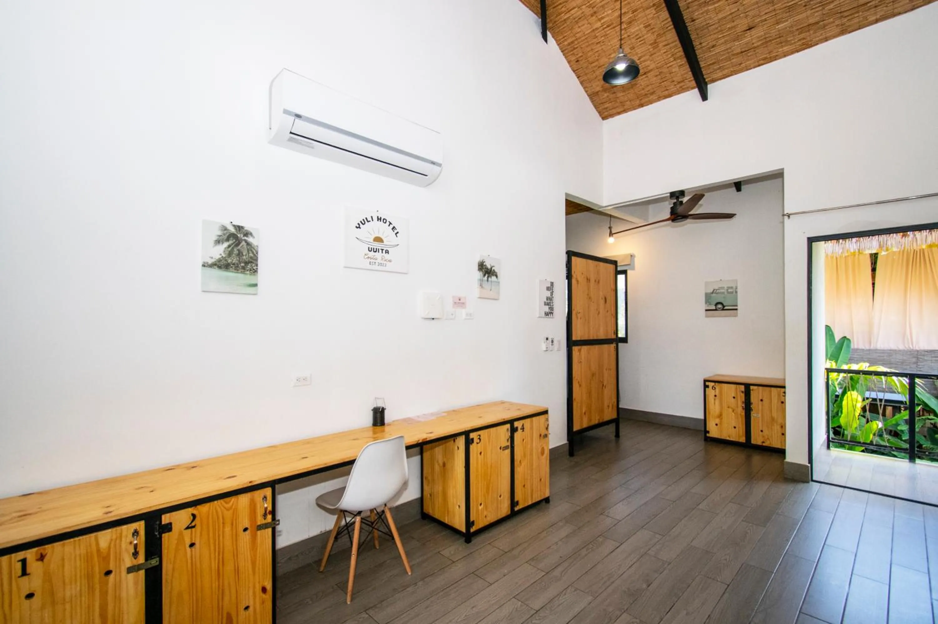 Property building in Yuli Hotel